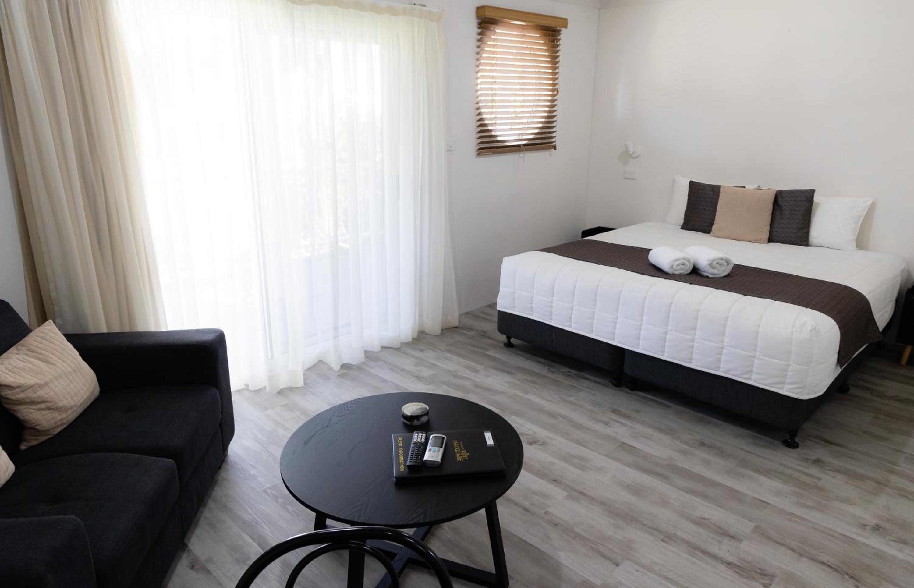 Aston Hill Motor Lodge