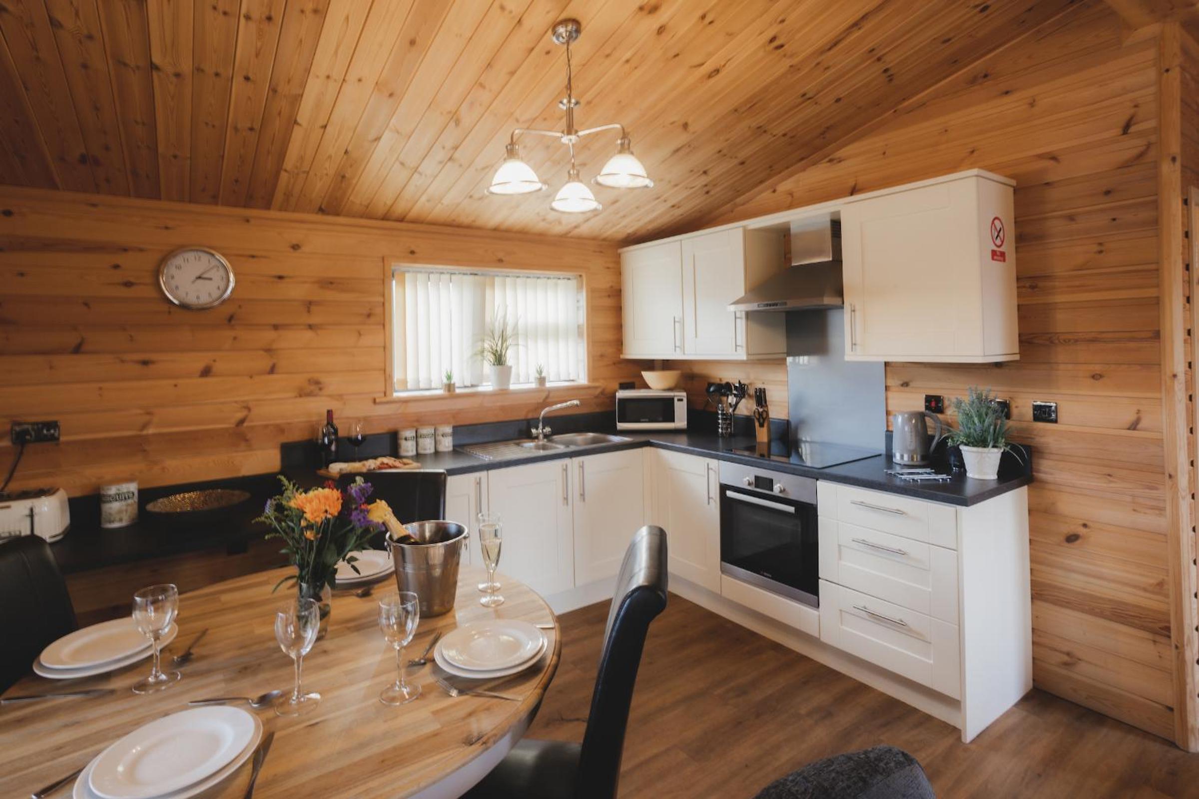Kings Lynn Vacations - Woodlakes Park By Liv Retreats - Property Image 22