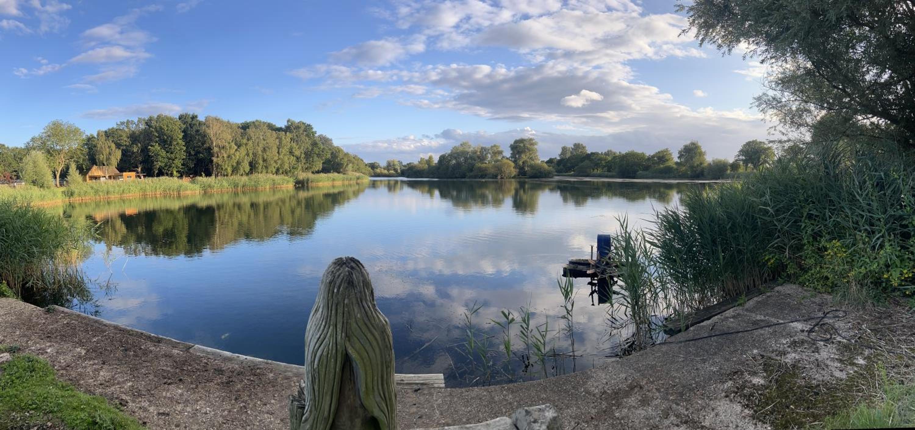 Kings Lynn Vacations - Woodlakes Park By Liv Retreats - Property Image 3