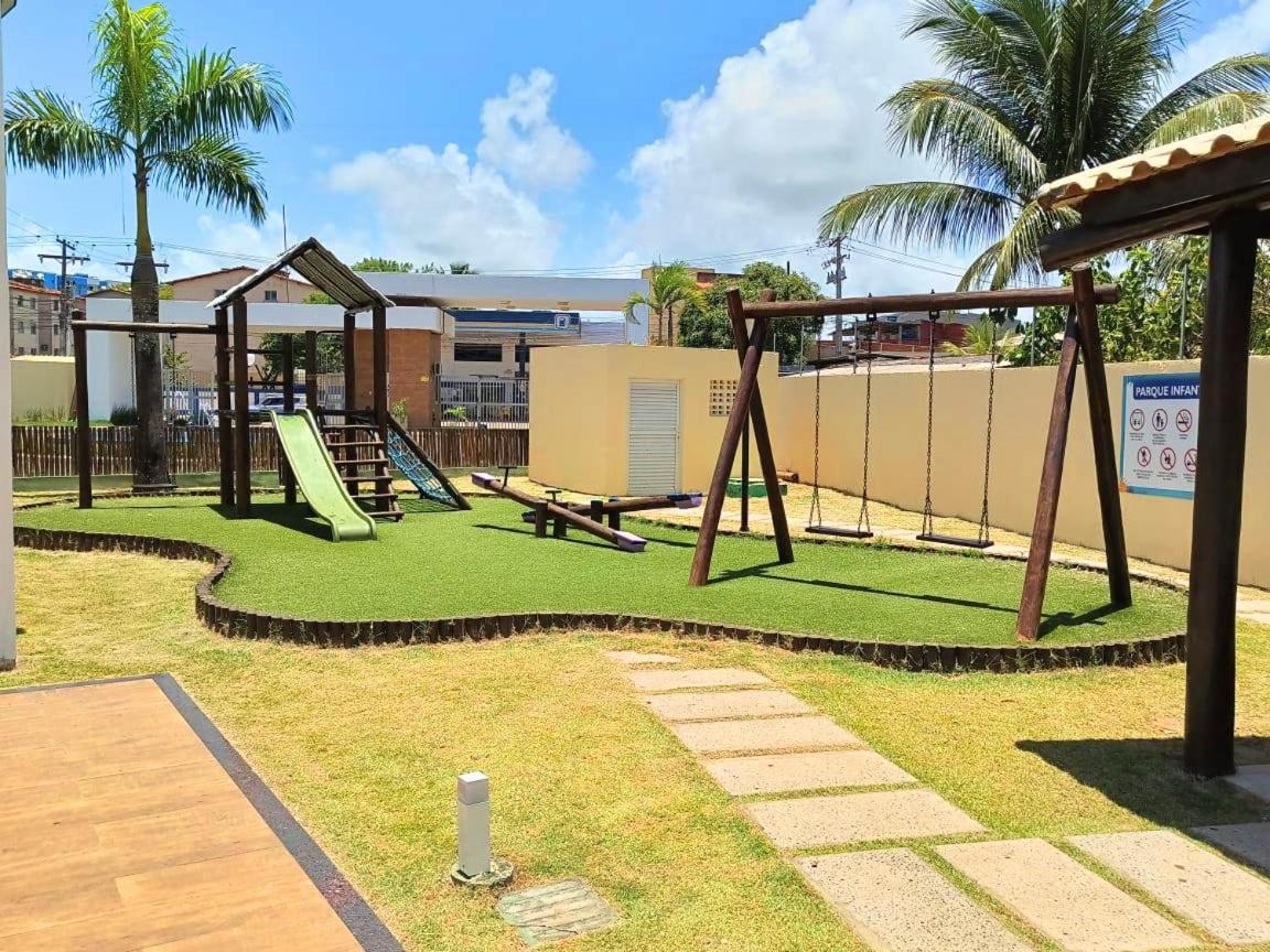 Apartamento aconchegante em condomínio perto da praia