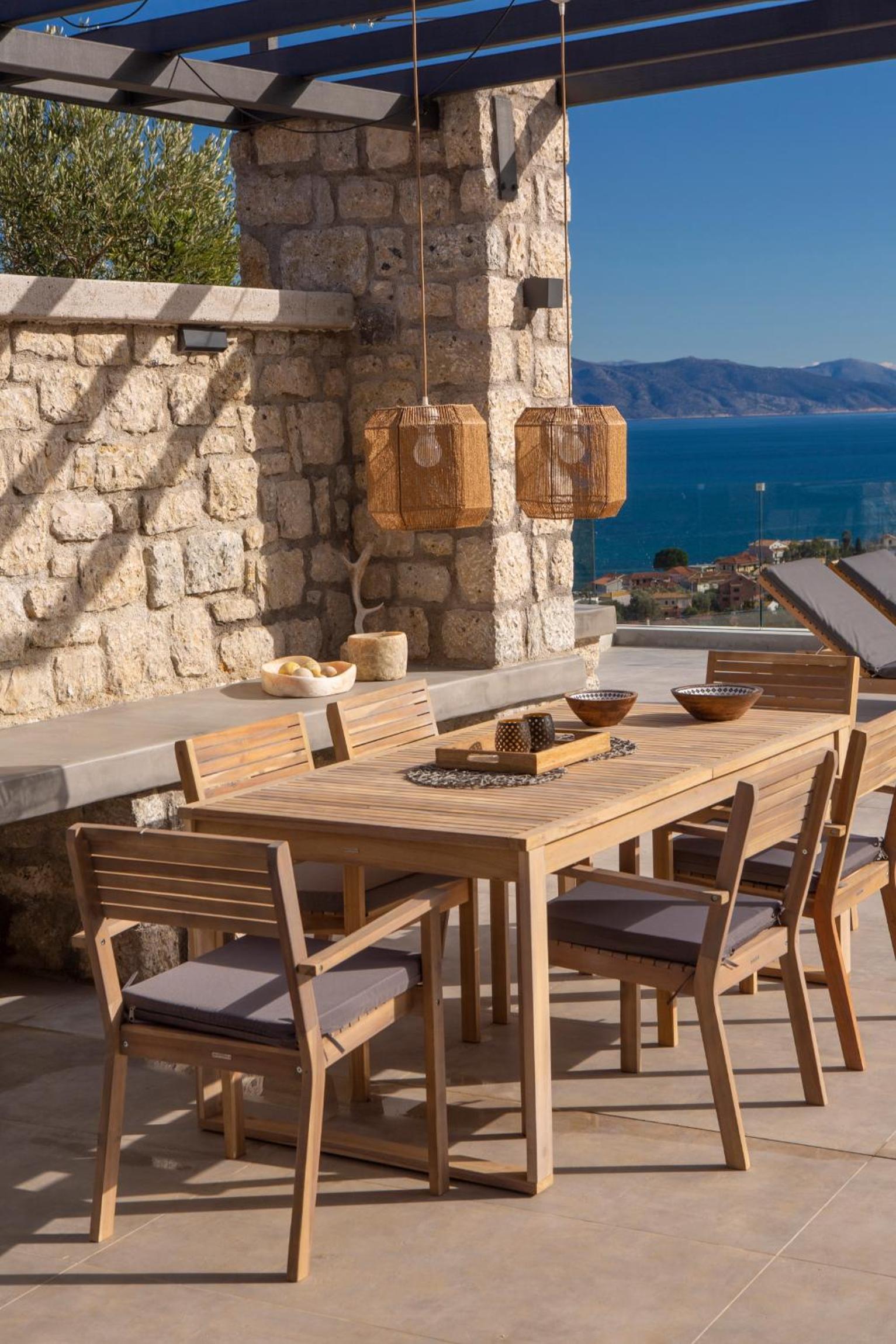 Hotel VALAGRON VILLAS NIKIANA - Image 1