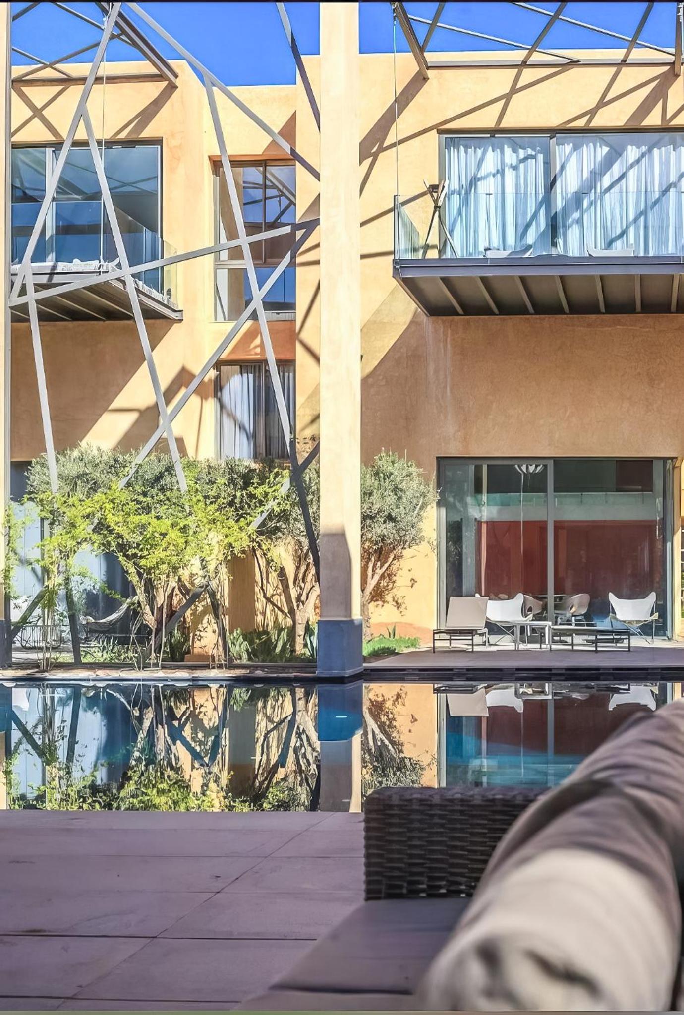Lux 2BR Loft @ Oliver Palm