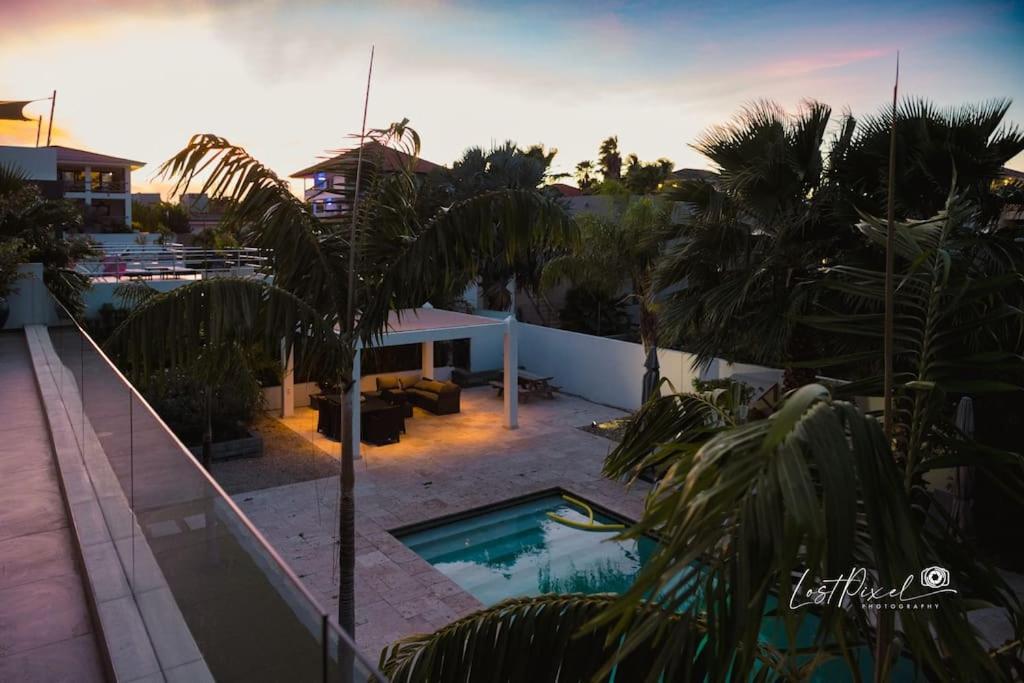 Goudhaen Luxury Private apartments Jan Thiel Beach