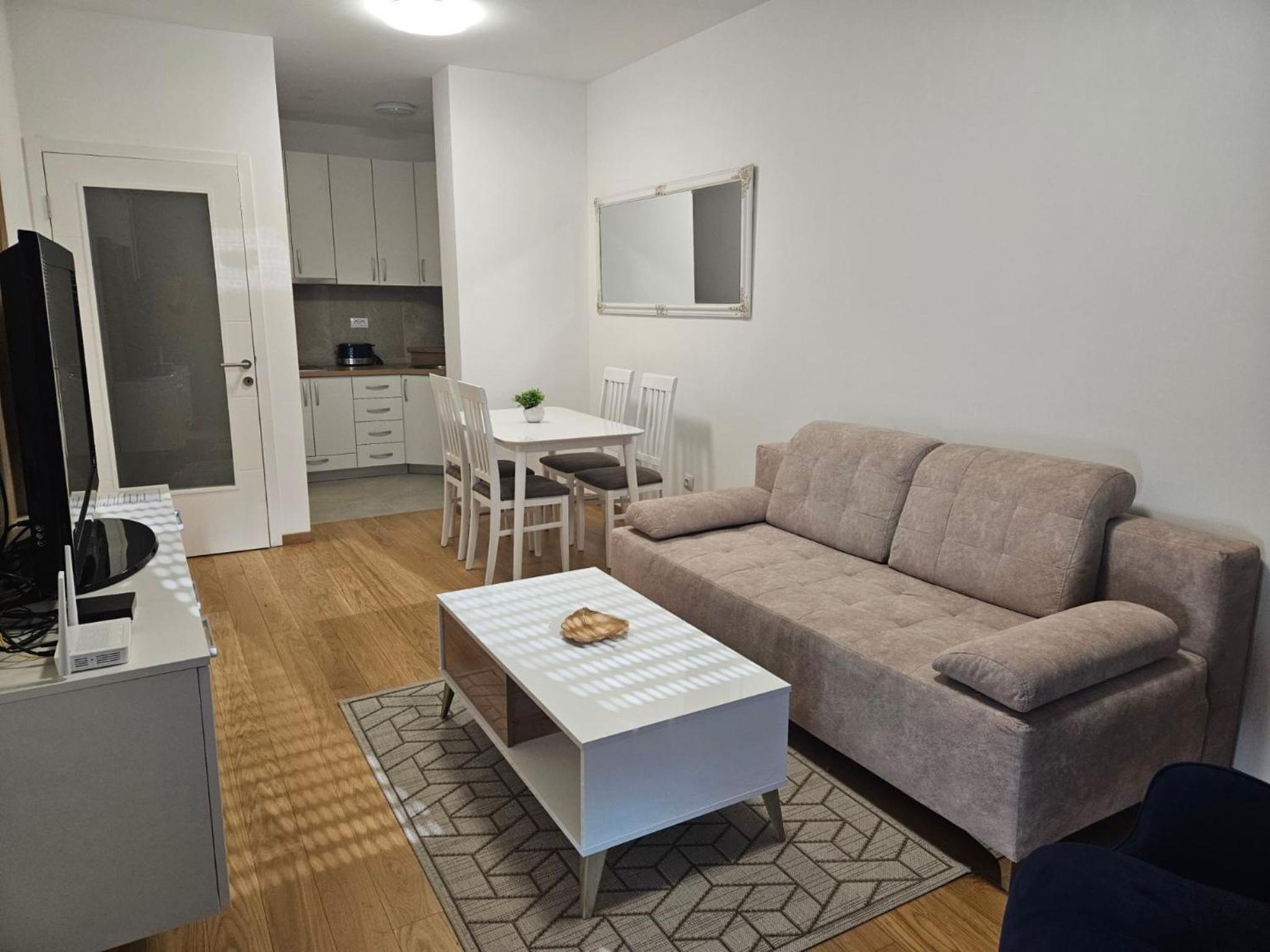 Apartment Dora