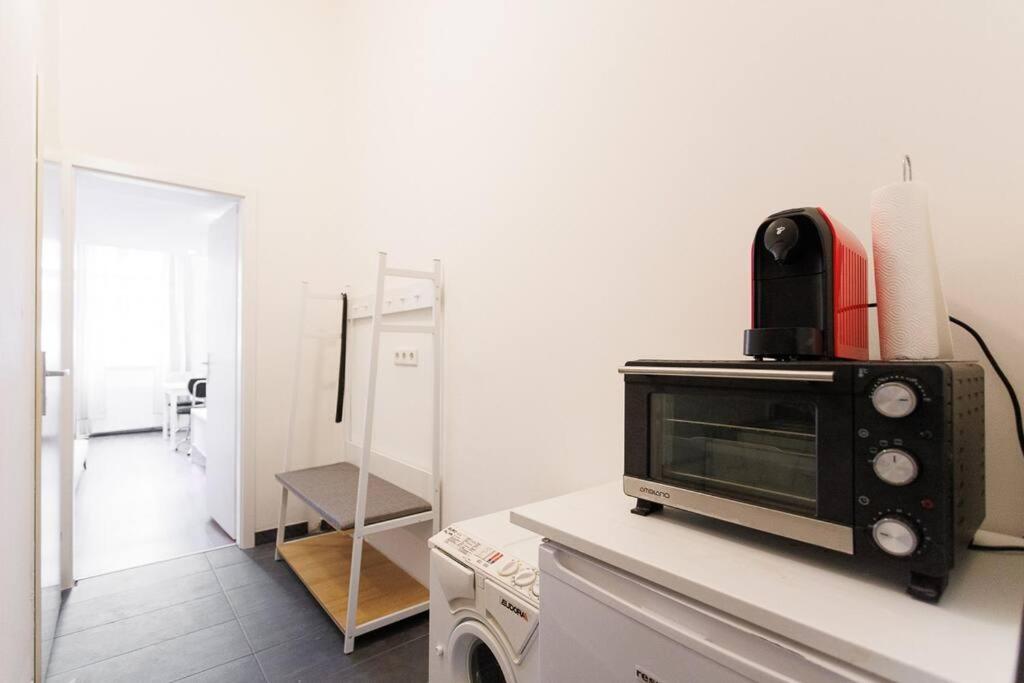 Urban Capsule Apartment - Near Mariahilfer Straße