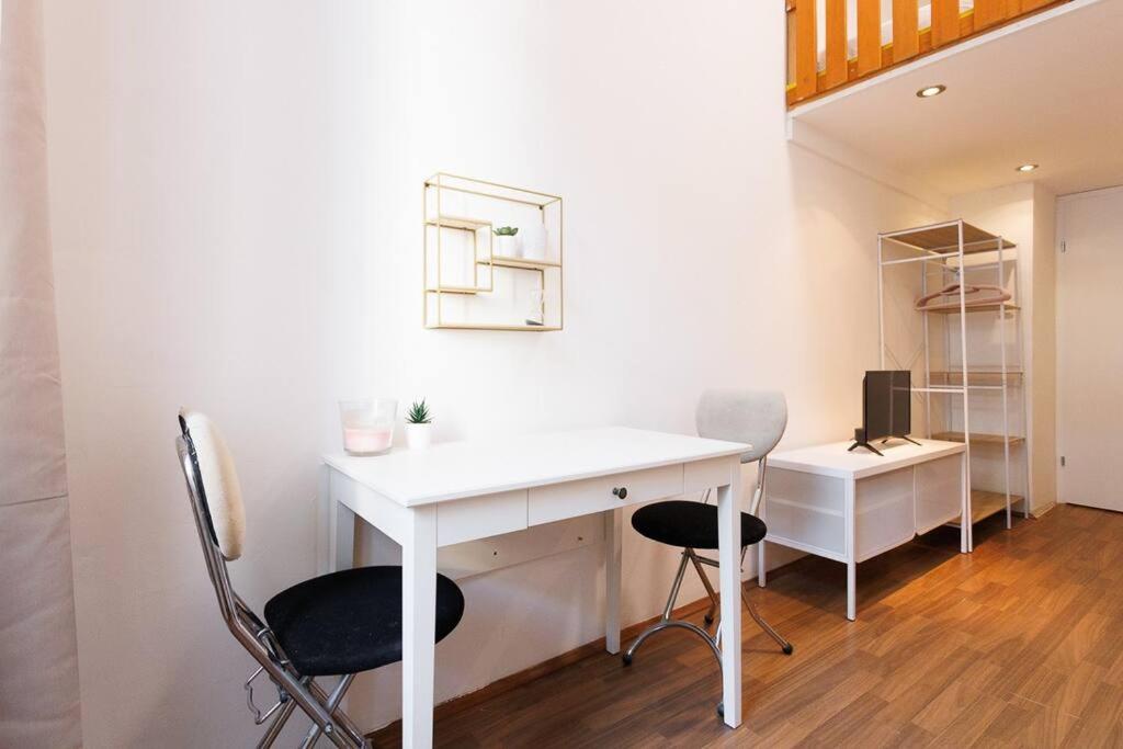Urban Capsule Apartment - Near Mariahilfer Straße