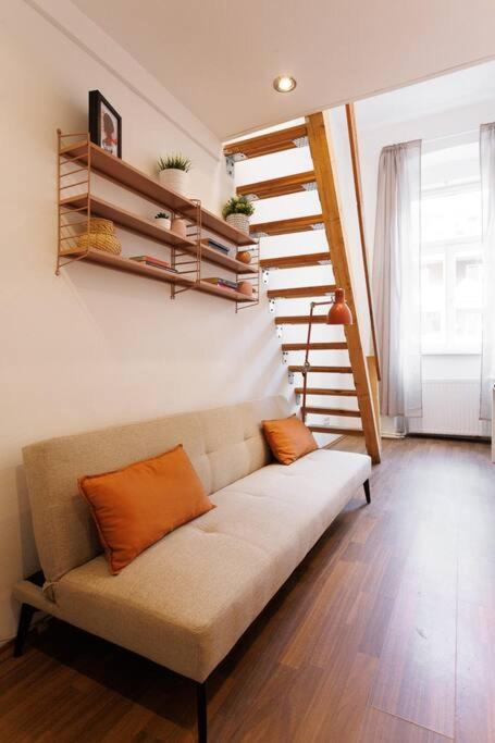 Urban Capsule Apartment - Near Mariahilfer Straße