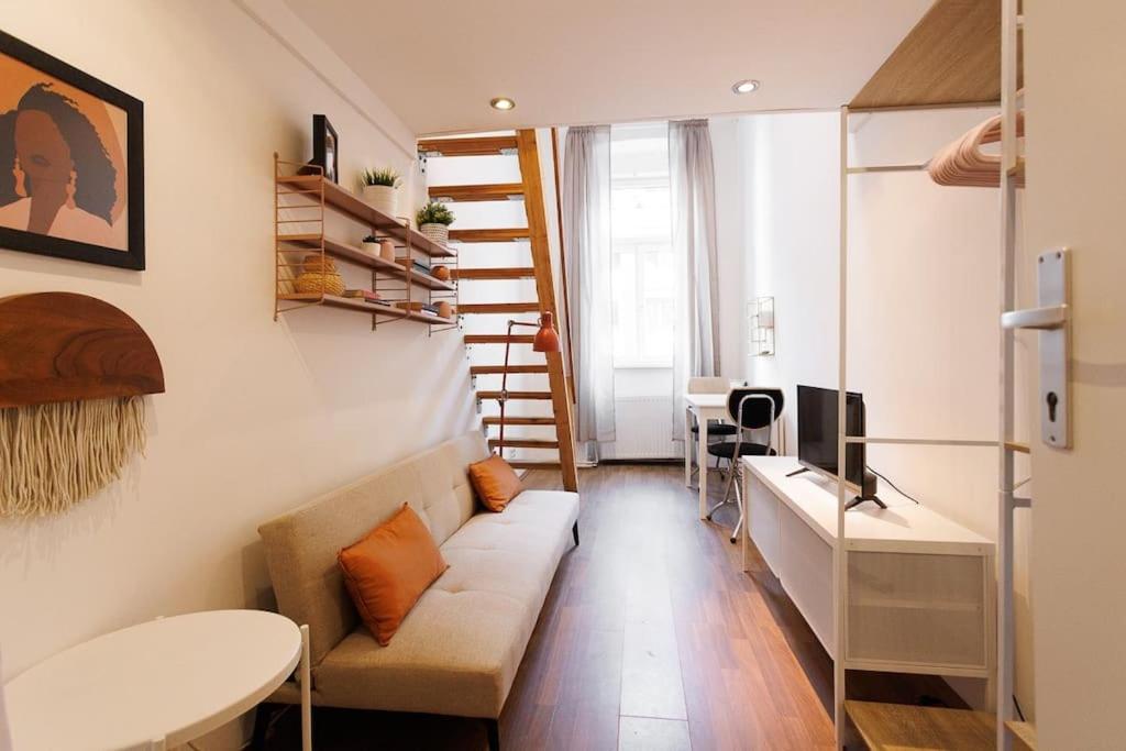 Urban Capsule Apartment - Near Mariahilfer Straße