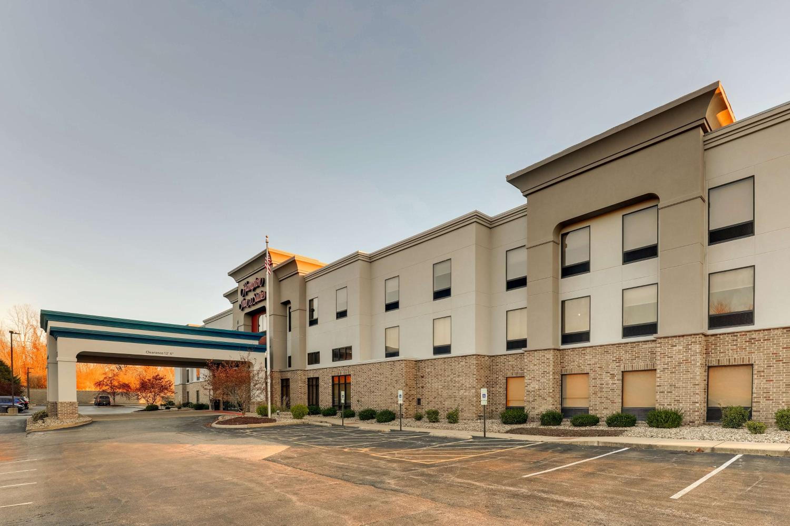Hampton Inn Suites St. Louis - Edwardsville - Property Image 36