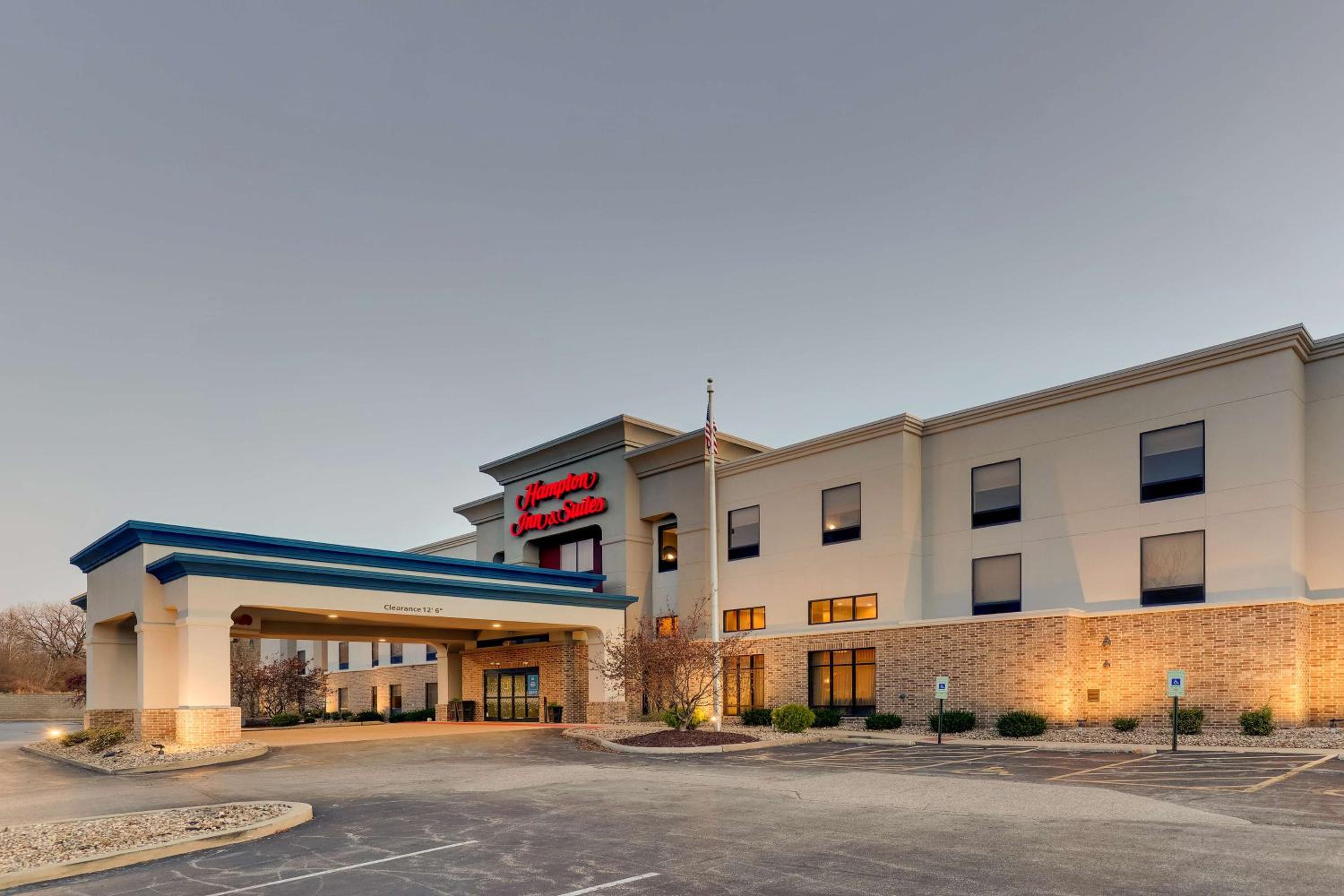 Hampton Inn Suites St. Louis - Edwardsville - Property Image 37