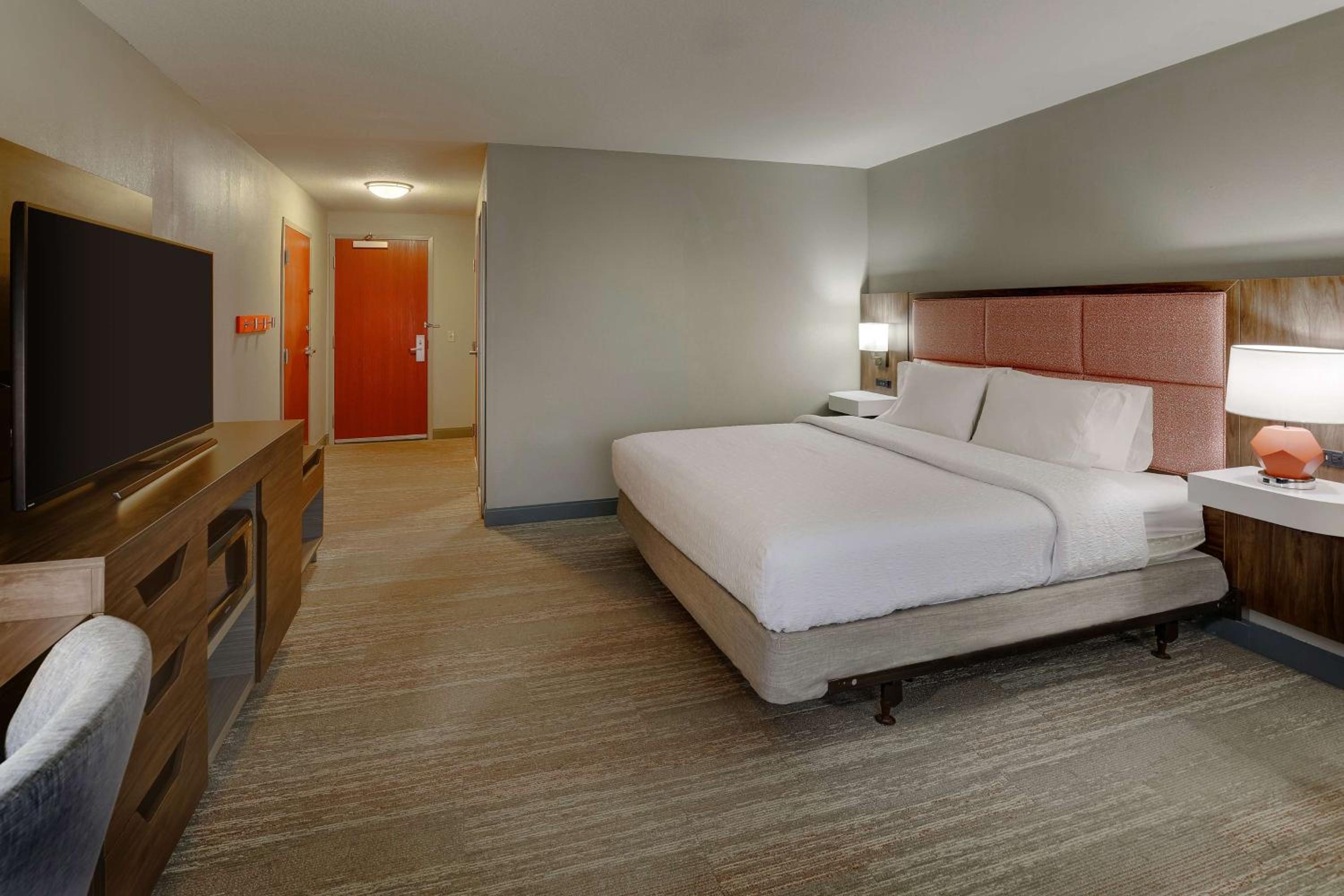 Hampton Inn Suites St. Louis - Edwardsville - Property Image 53