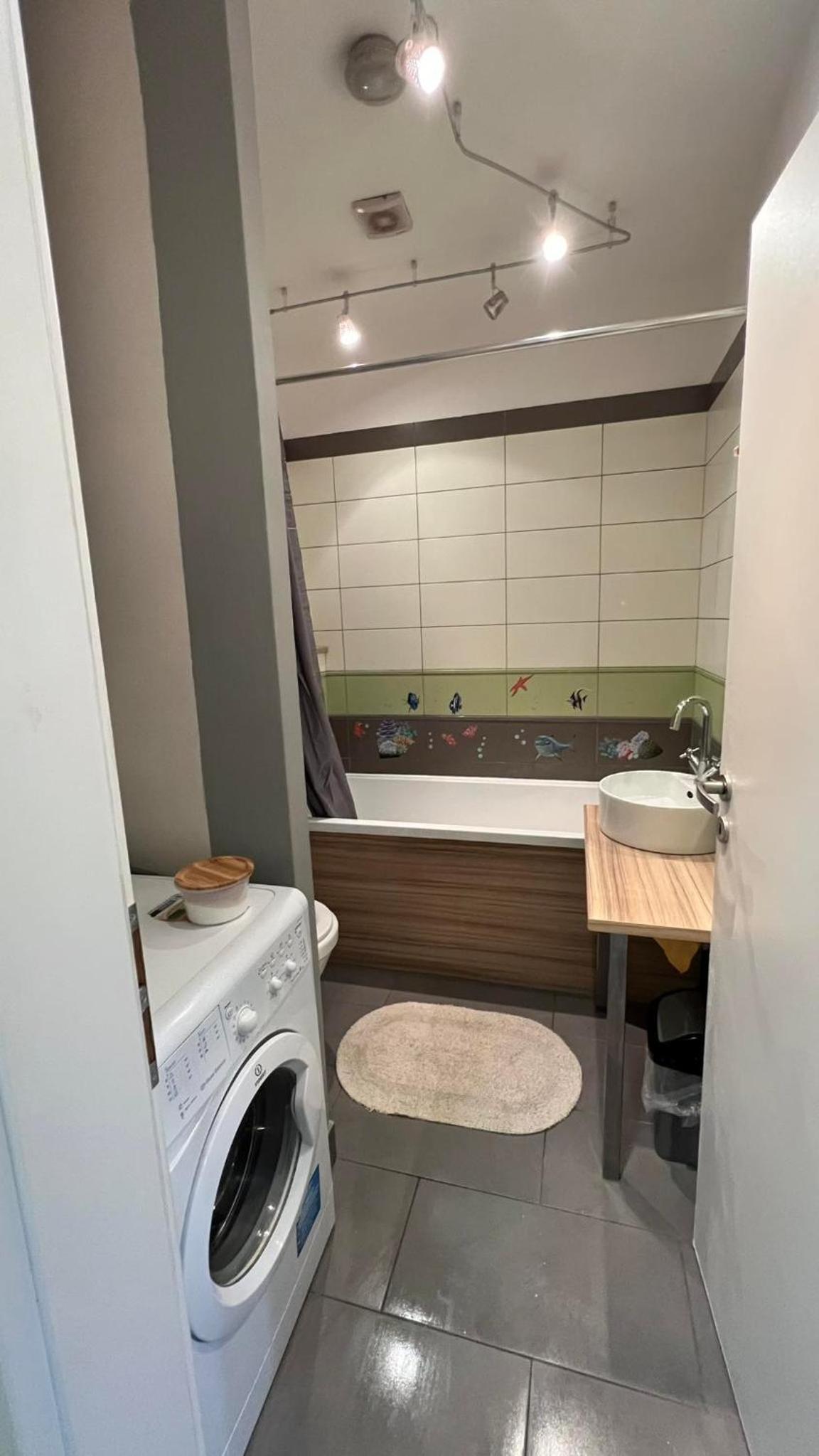 Comfort Place Brno, Hybesova