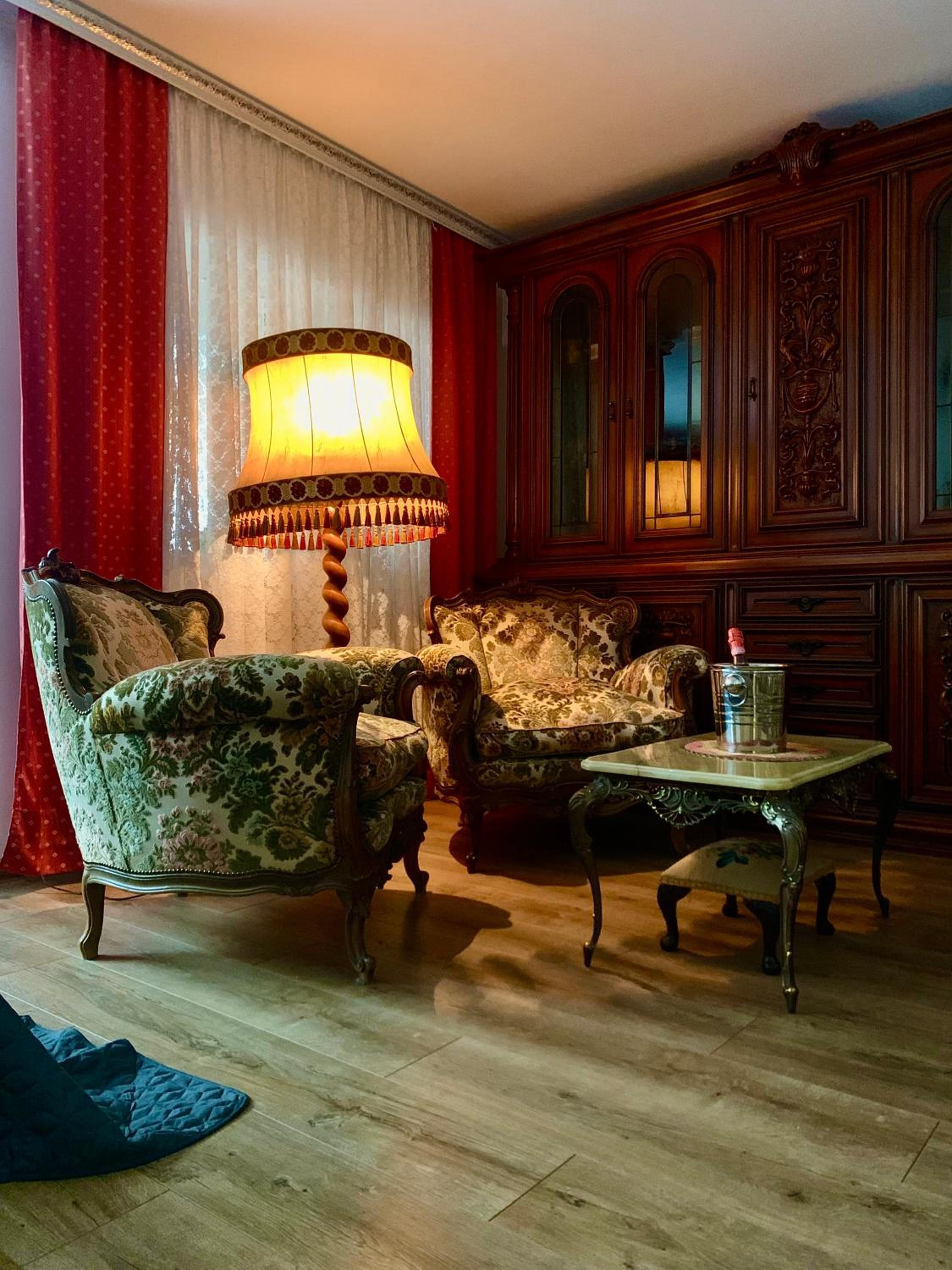 lounge