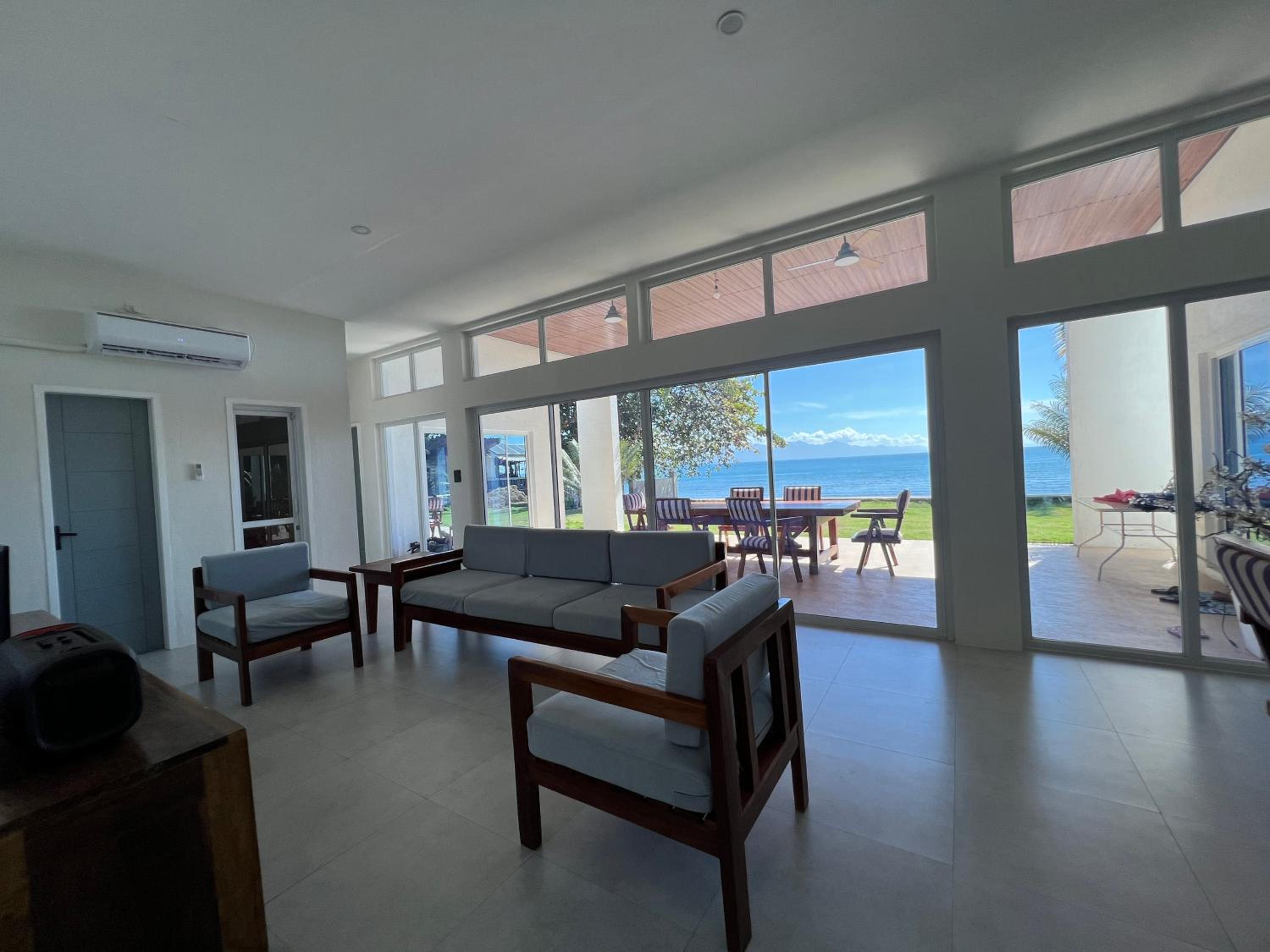 Sand Castle Villa - Classic Beachfont Luxury view 2