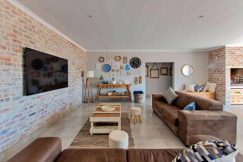 Modern Leisure, Langebaan view 3