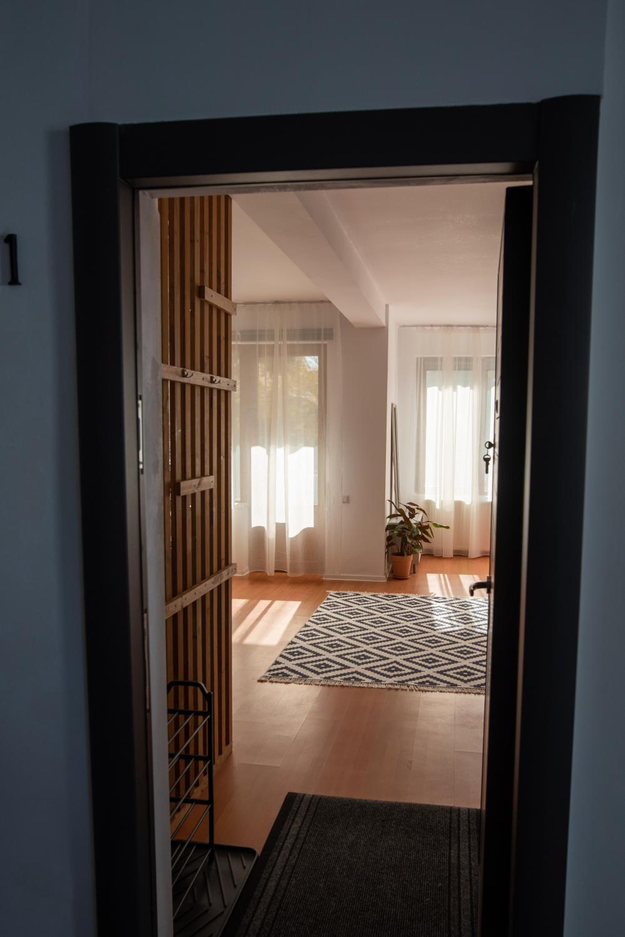 Flower Inn - apartament 1 view 5