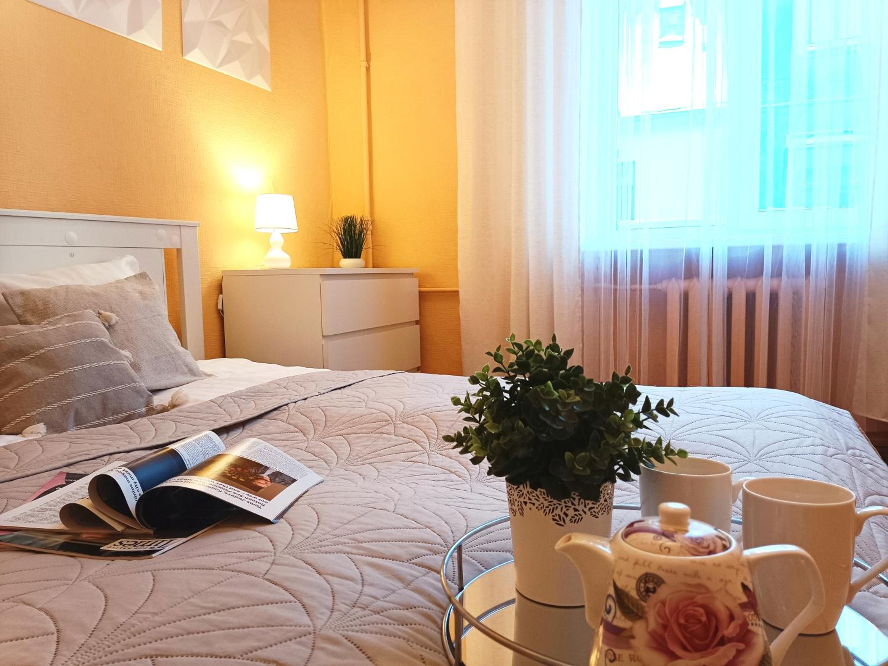 Spacious Old Town Family & Friends Peachy Two bedrooms Apartment, Nearby the Riga Presidential Castle
