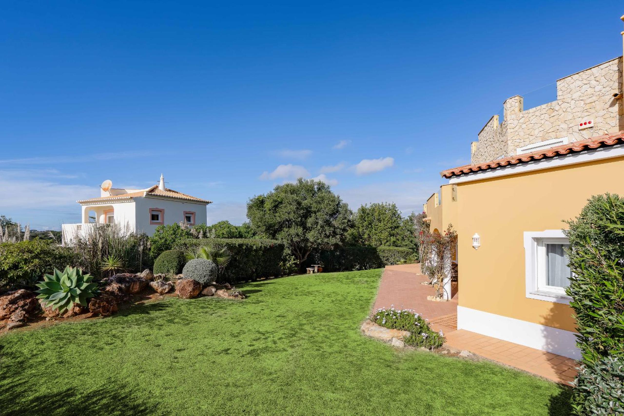 Vivenda Vale Verde view 3