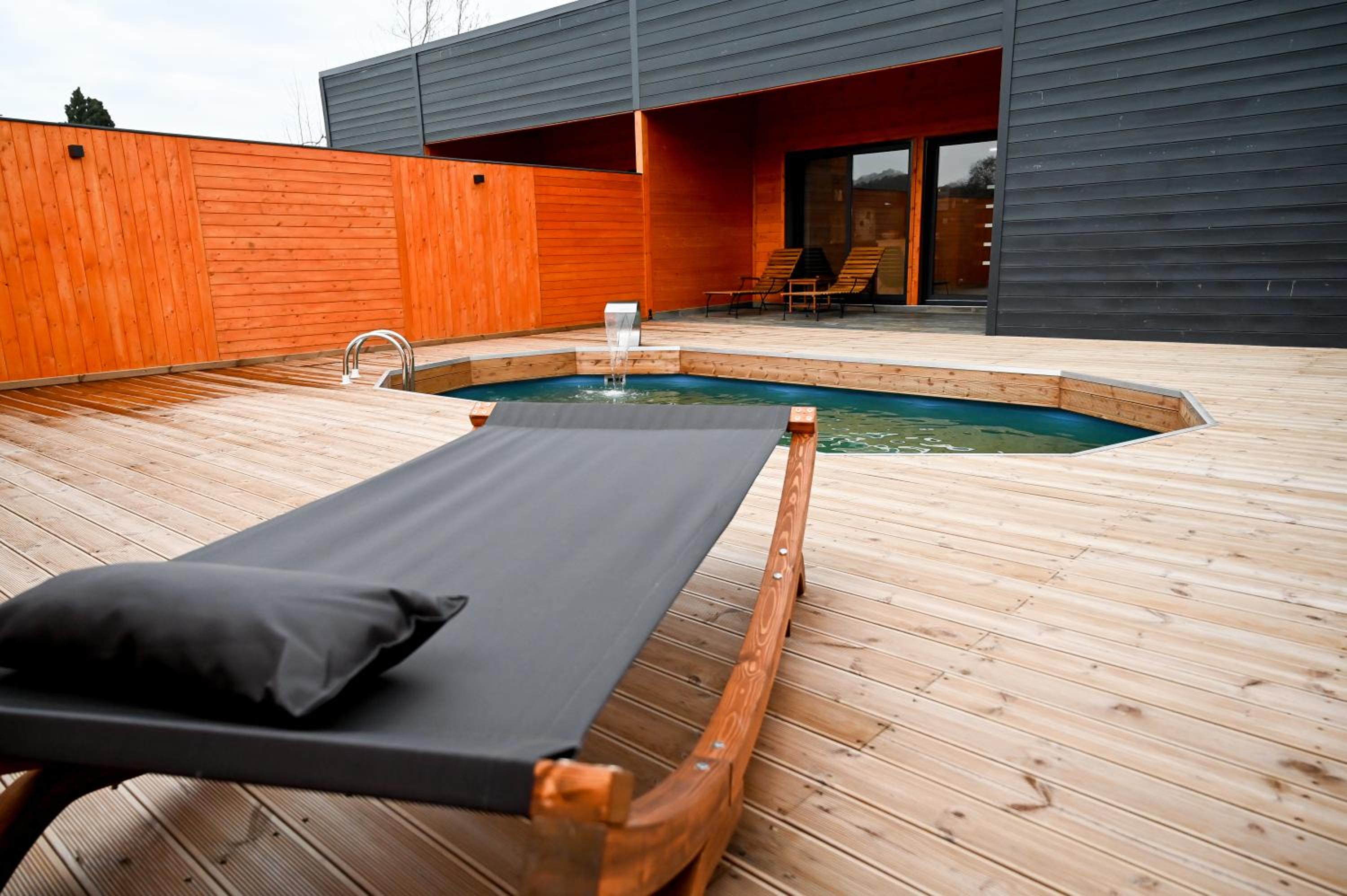 VB ECO SUITES