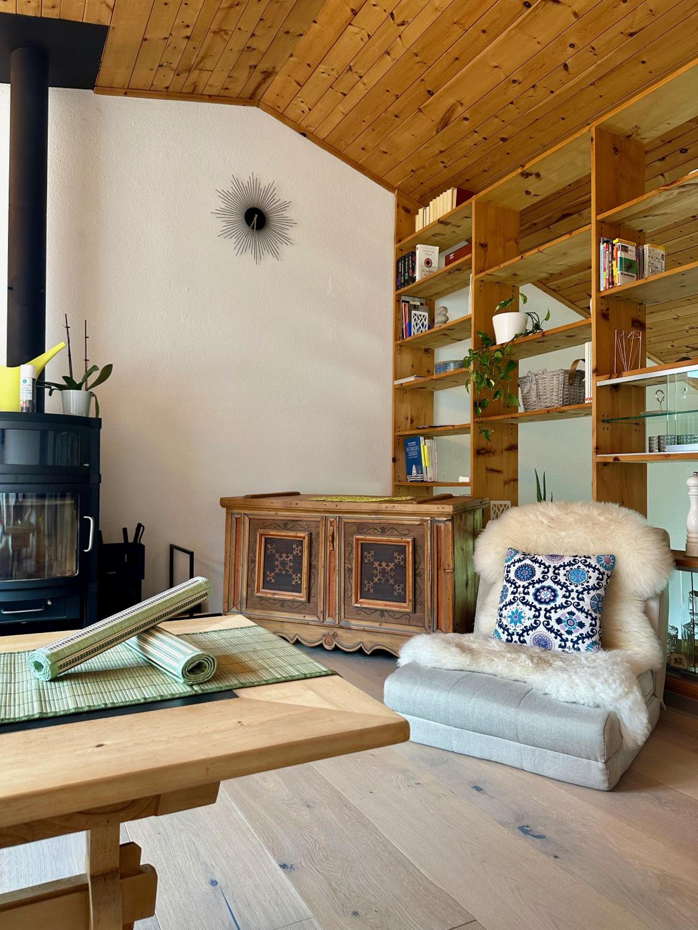 Chasa Stefania, modernes Engadiner Haus mit Wellness und Sauna