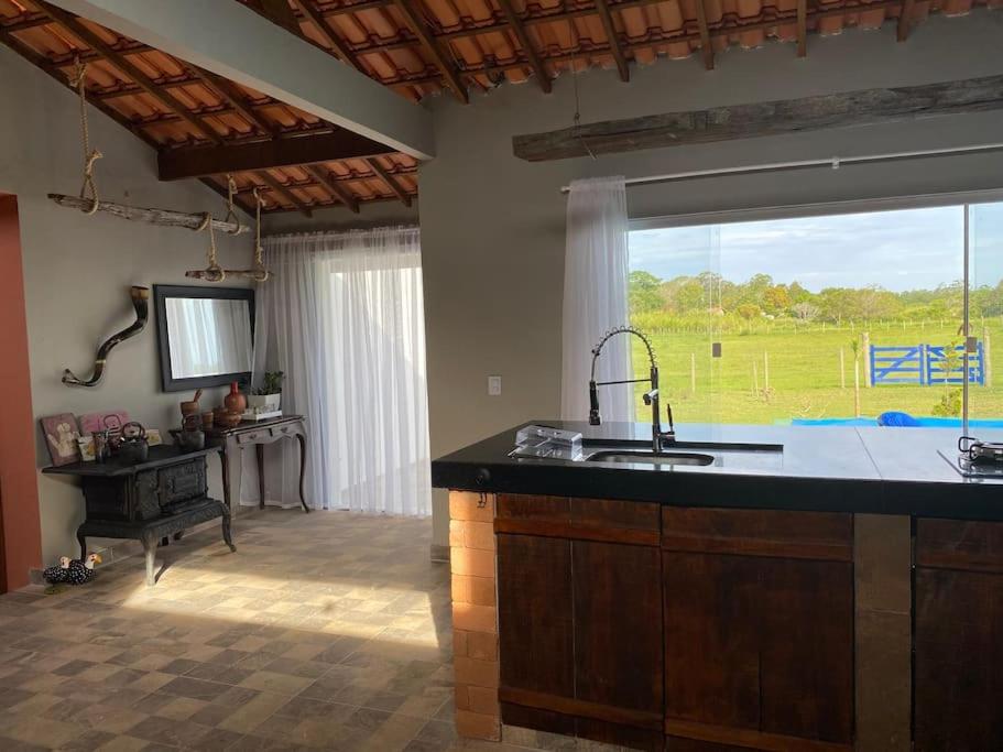 Casa de campo! Lugar de paz! Próxima as praias não oferecemos roupa de cama e banho