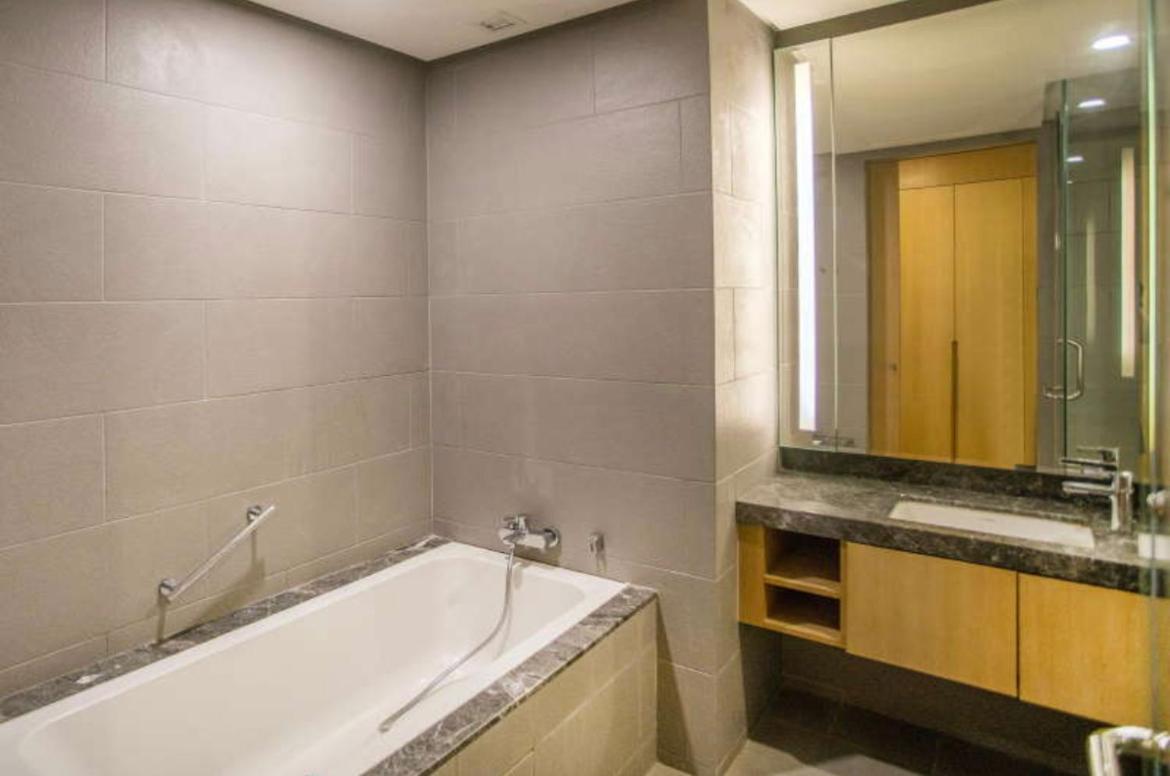 KLCC VIEW - Executive One Bedroom Suite with Wifi & Netflix