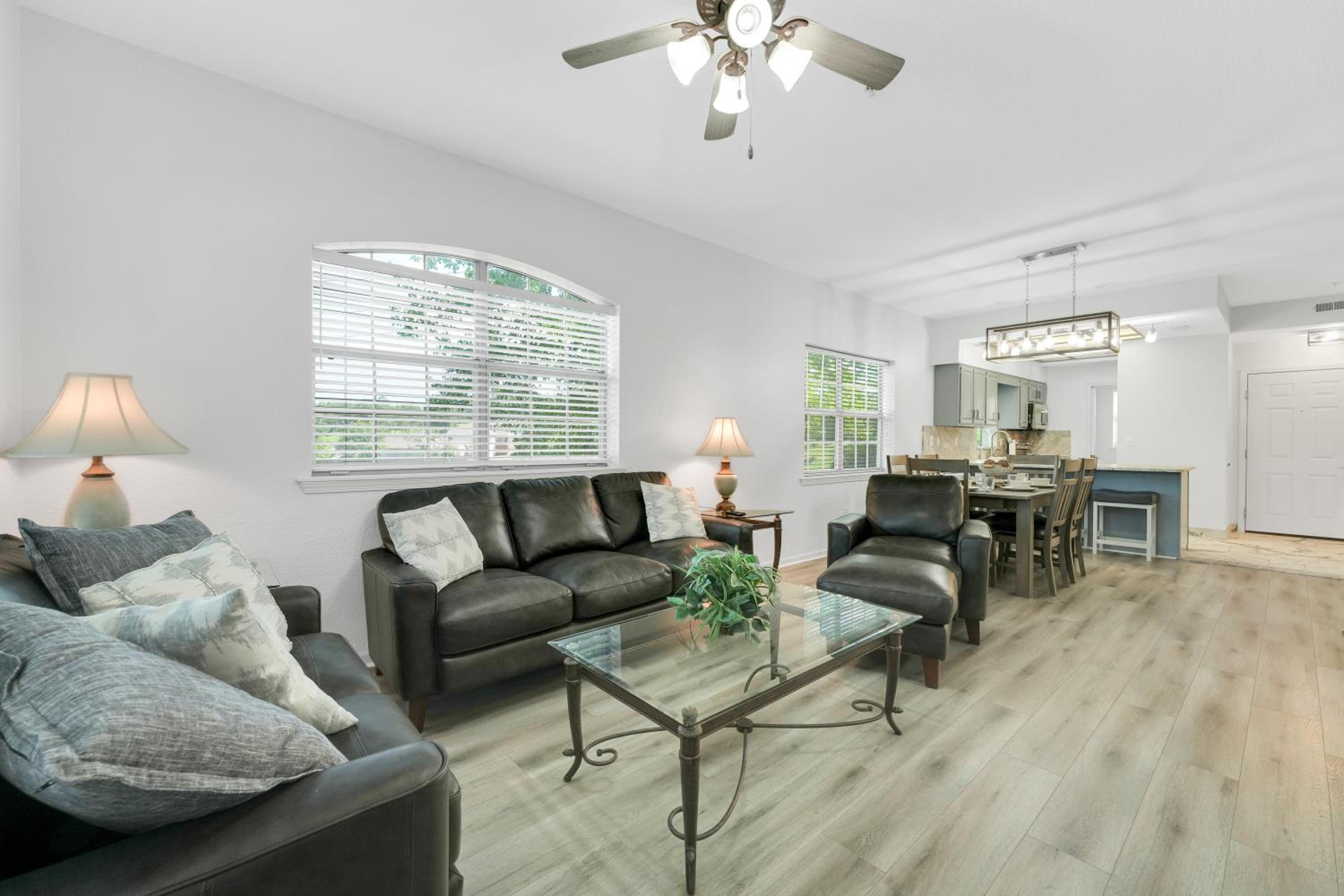 1031 Branson luxury retreat-Golf view-SilverDollar - Property Image 3