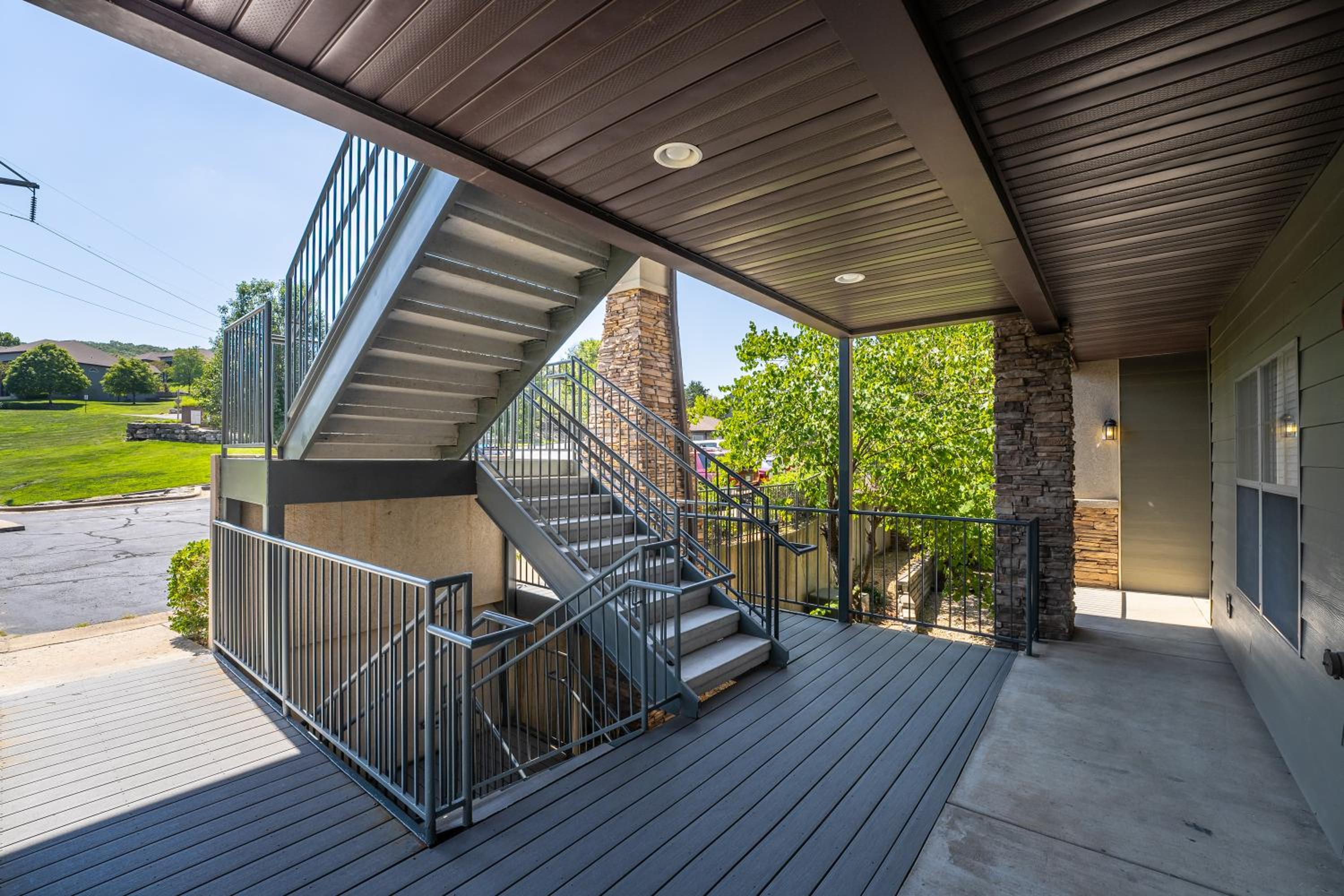 1031 Branson luxury retreat-Golf view-SilverDollar - Property Image 10