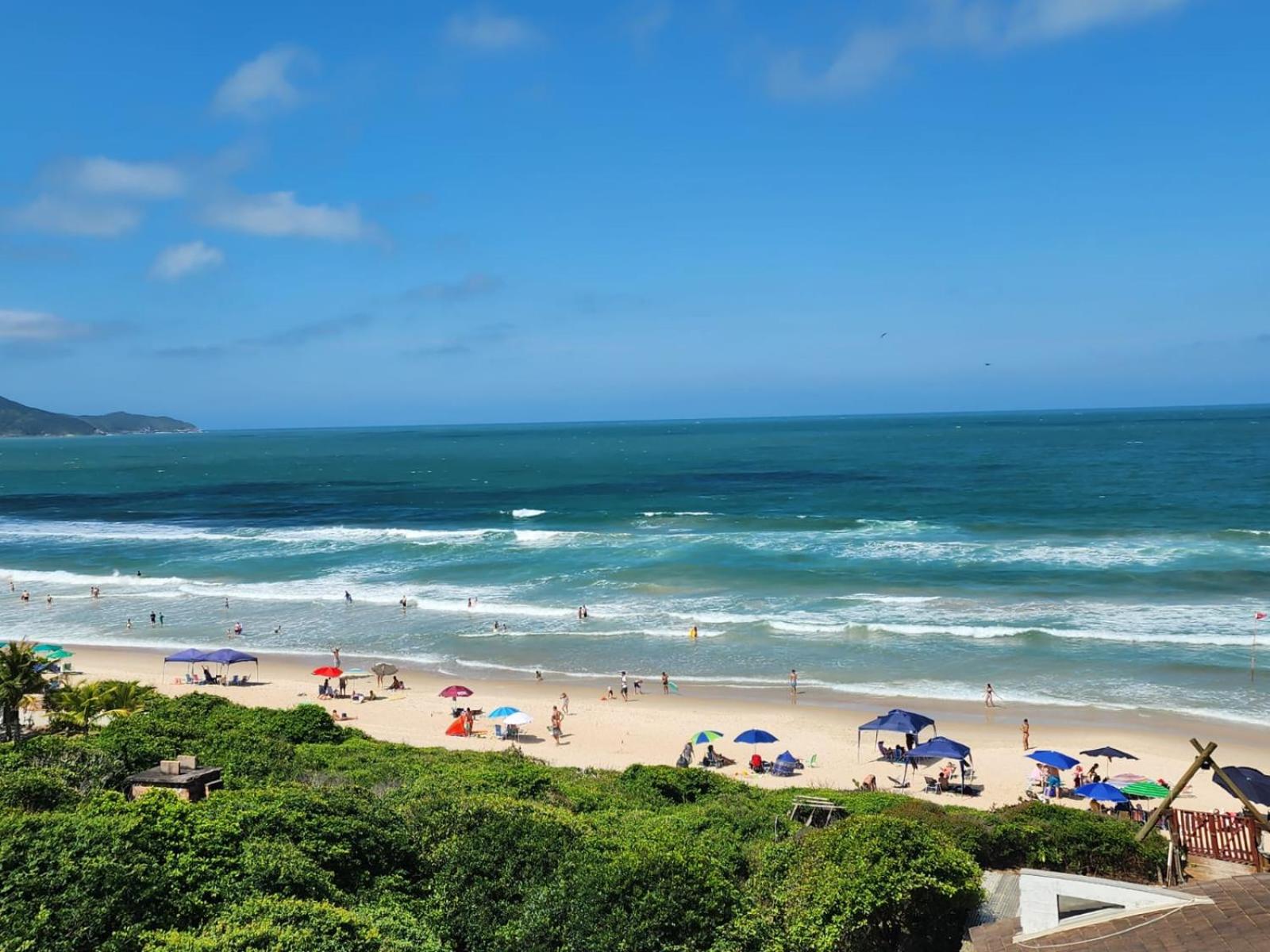 INCRÍVEL DUPLEX COM JACUZZI PRÓXIMO AO MAR, 3 SUÍTES, Apt 408