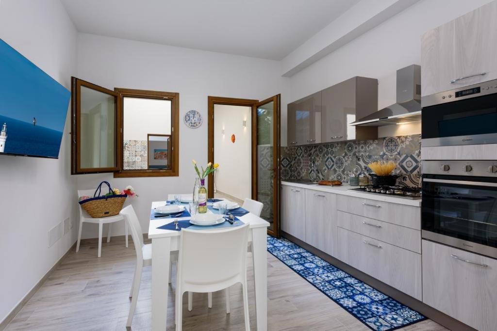 Bedda Luna Apartments