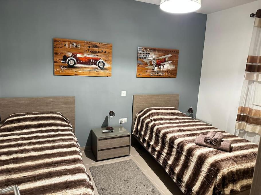 Seafront 3 Bedroom Apartment in Birzebbugia view 3