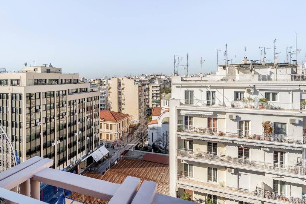 Central Apt for 2 or 4 People