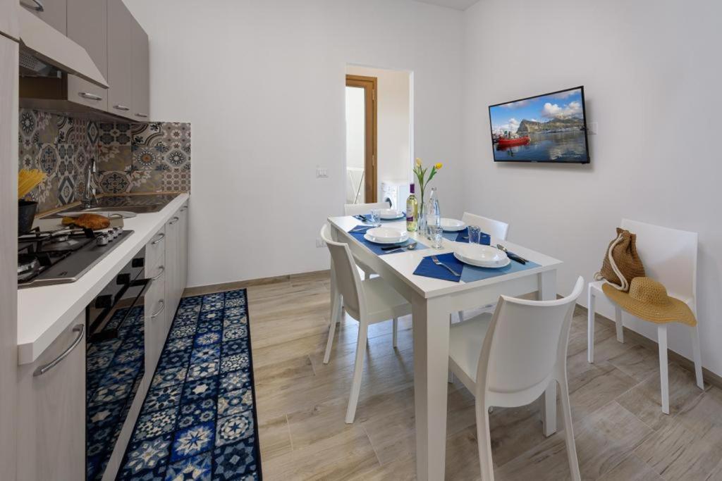 Bedda Luna Apartments
