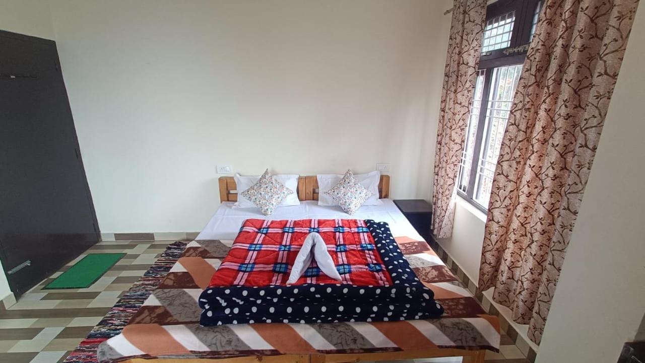 Manaskhand Homestay Naini Majkhali view 2