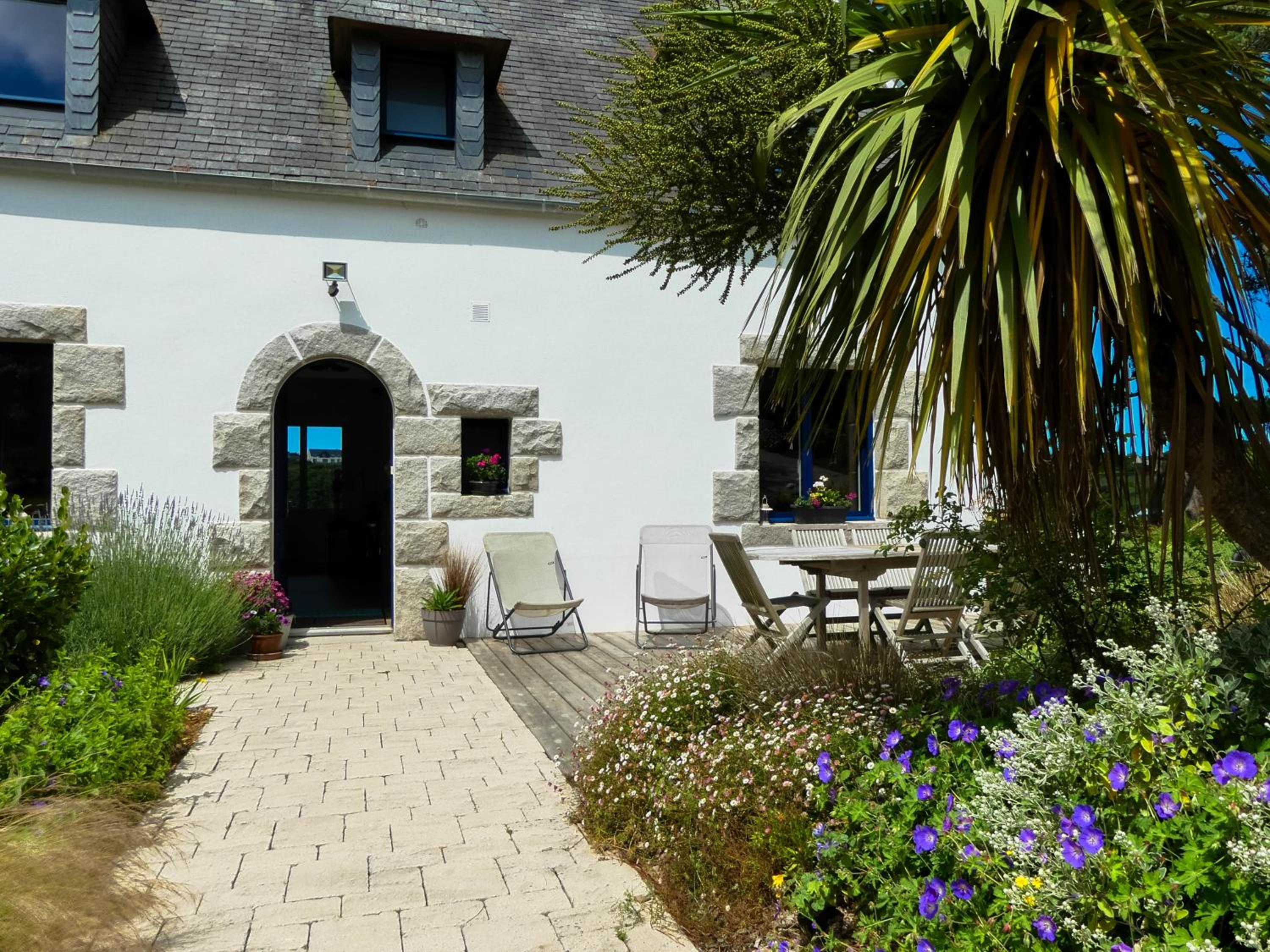 LE CLOS DES ABERS view 2