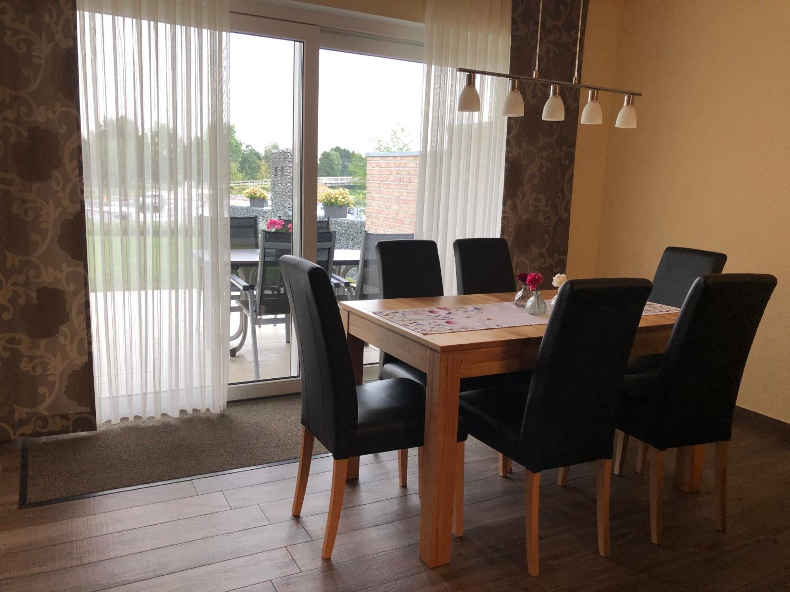 Traumhafte Ferienwohnung mit direktem Blick auf den Yachthafen