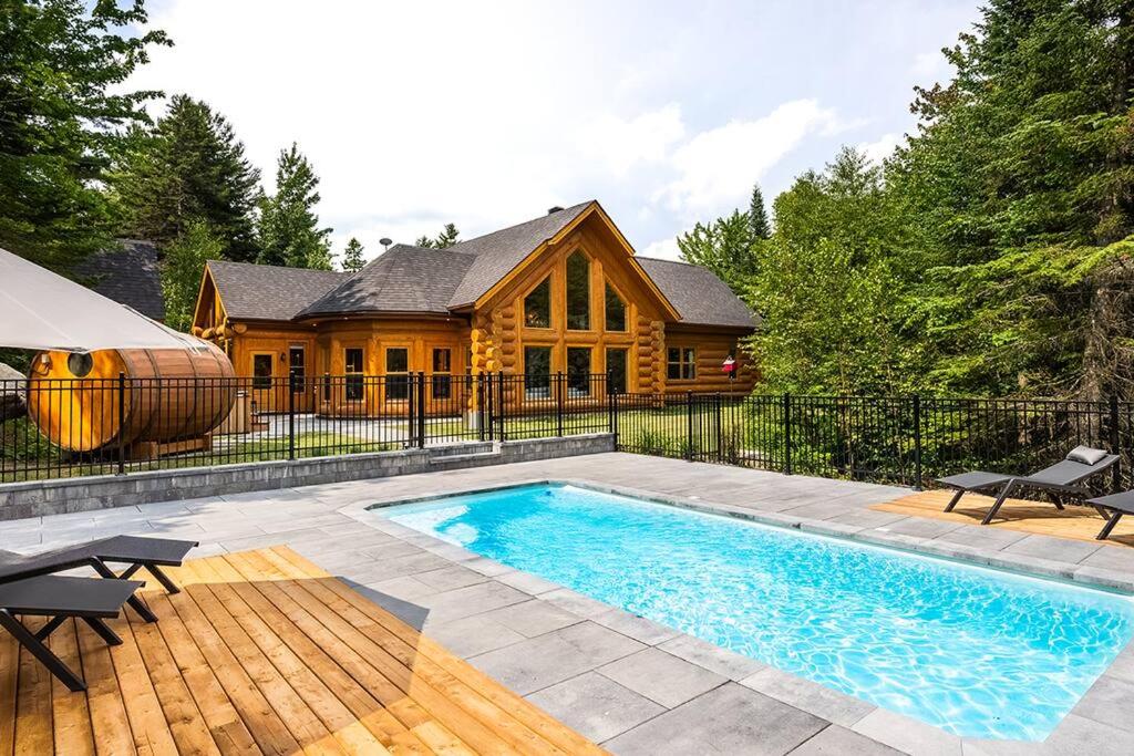 Chalet White Rabbit au Lac Fiddler