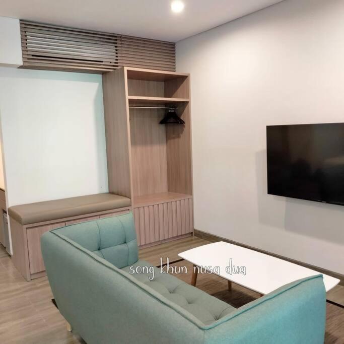 Family Suite Room with Pool Access Nusa Dua view 5