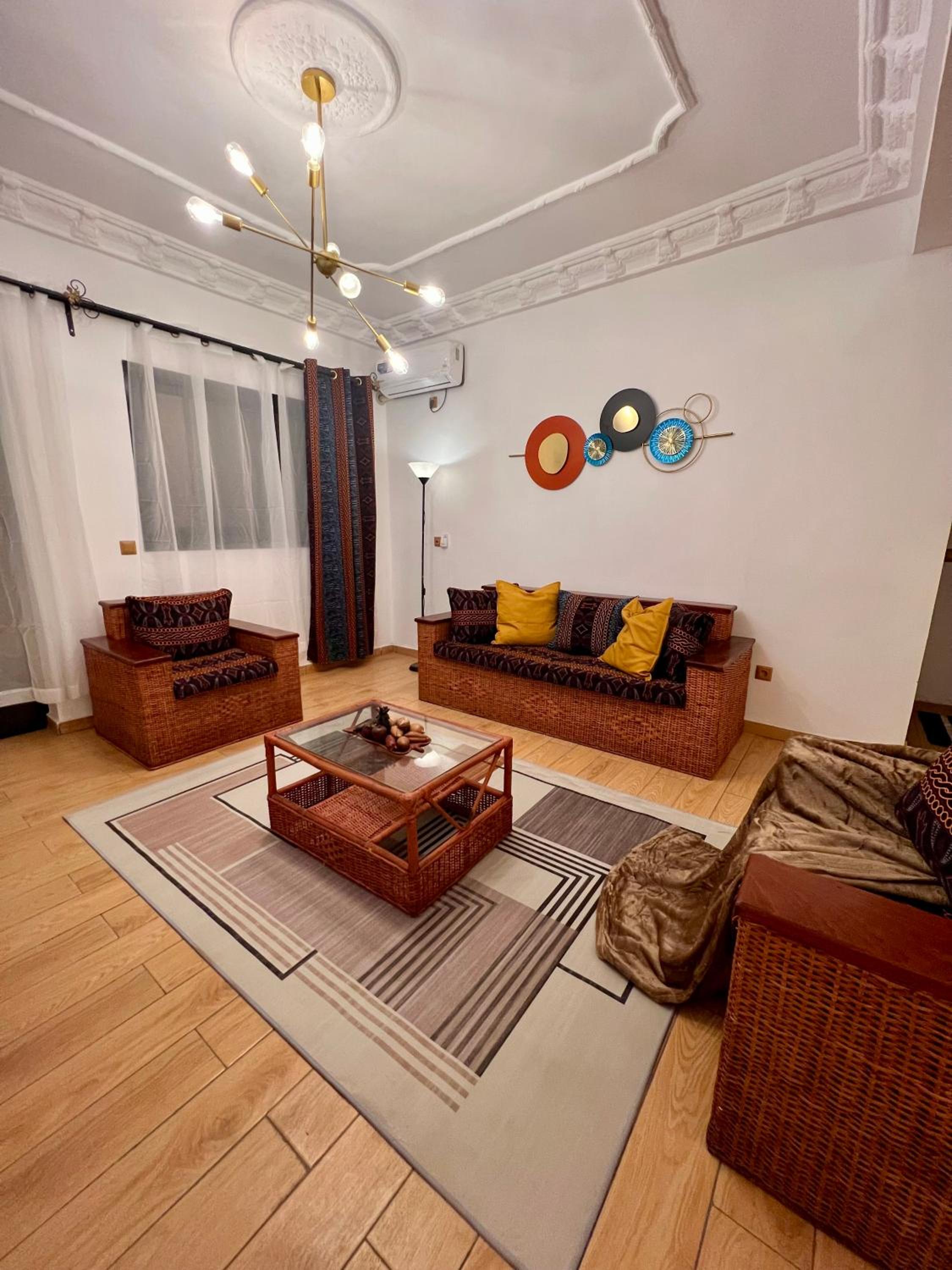 Residence Ethan Nji - Elegant Escape