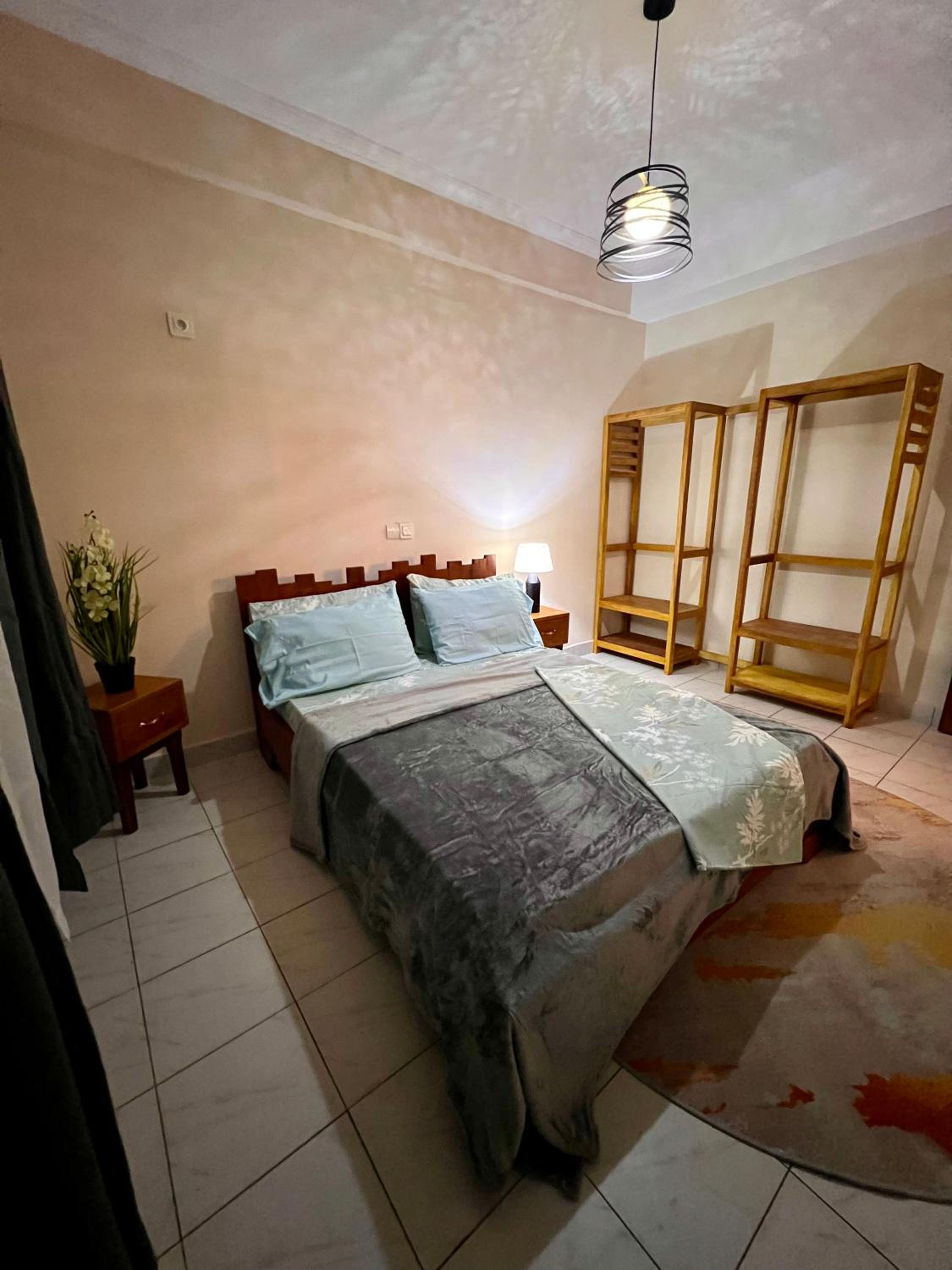 Residence Ethan Nji - Elegant Escape