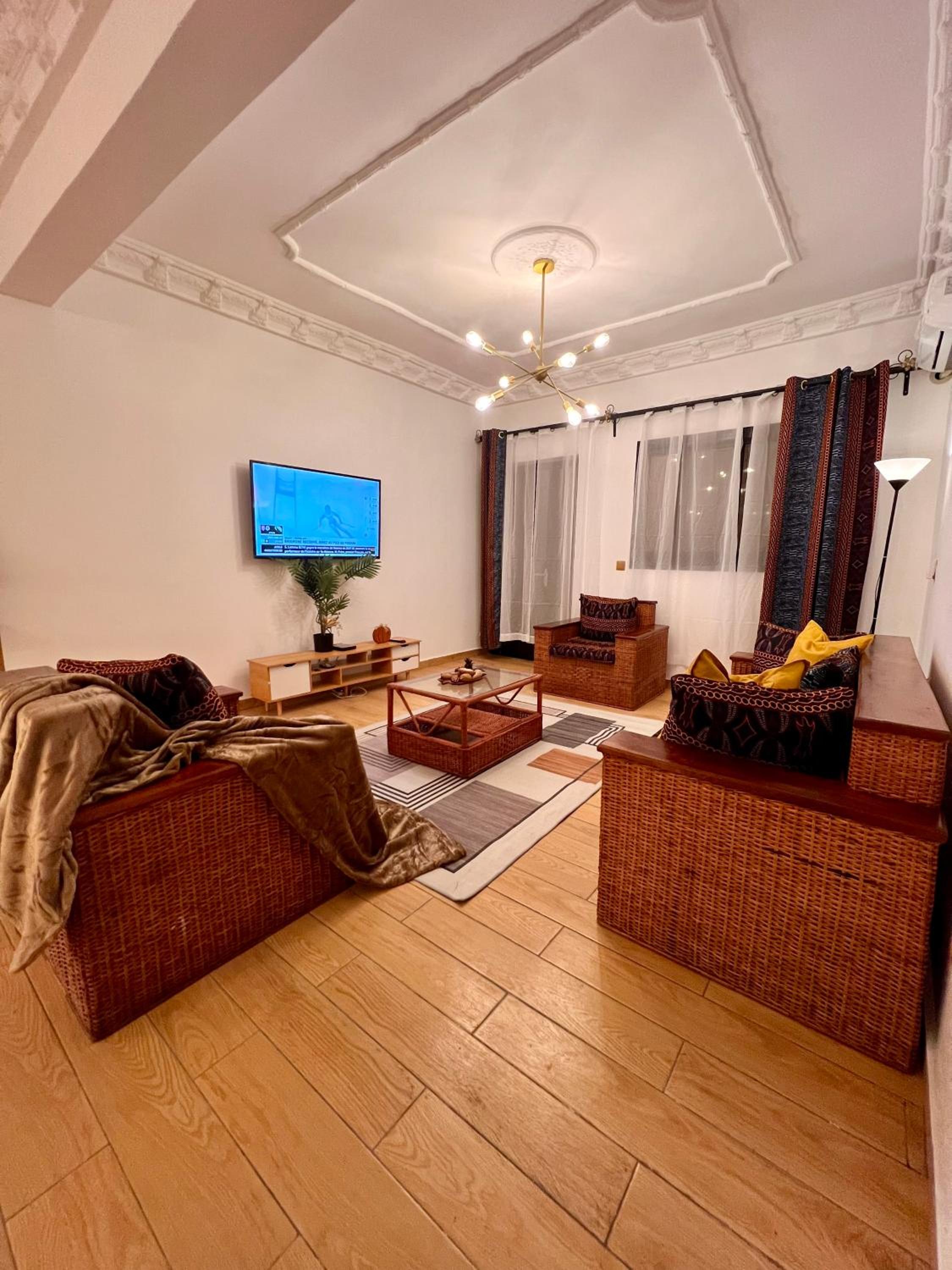 Residence Ethan Nji - Elegant Escape
