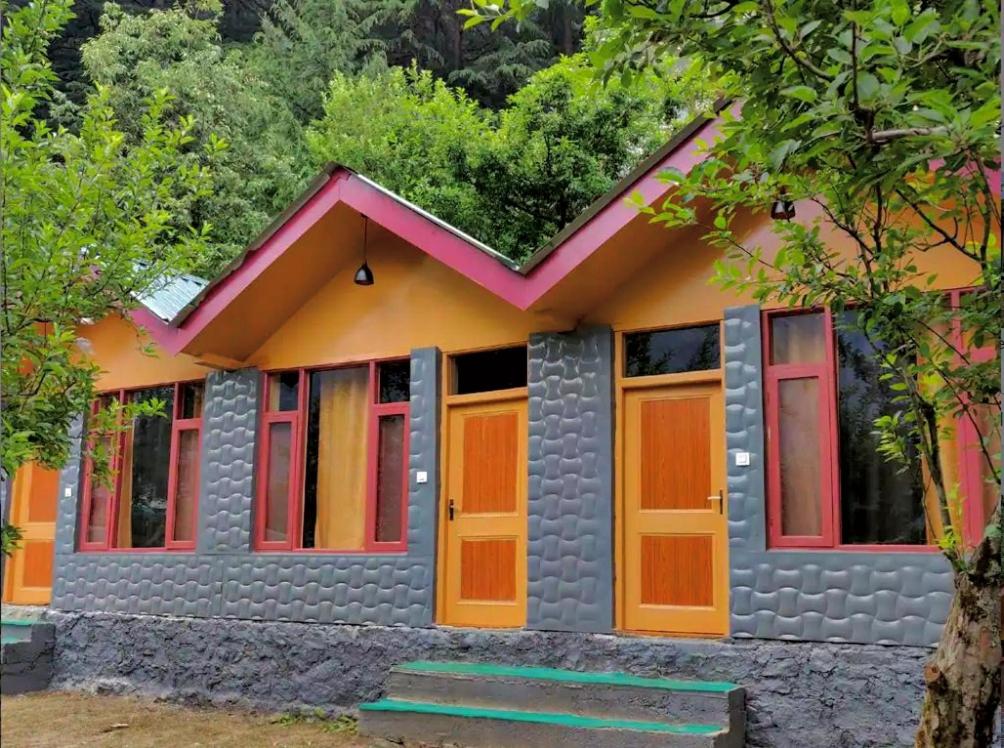 Arudhara Kuteer