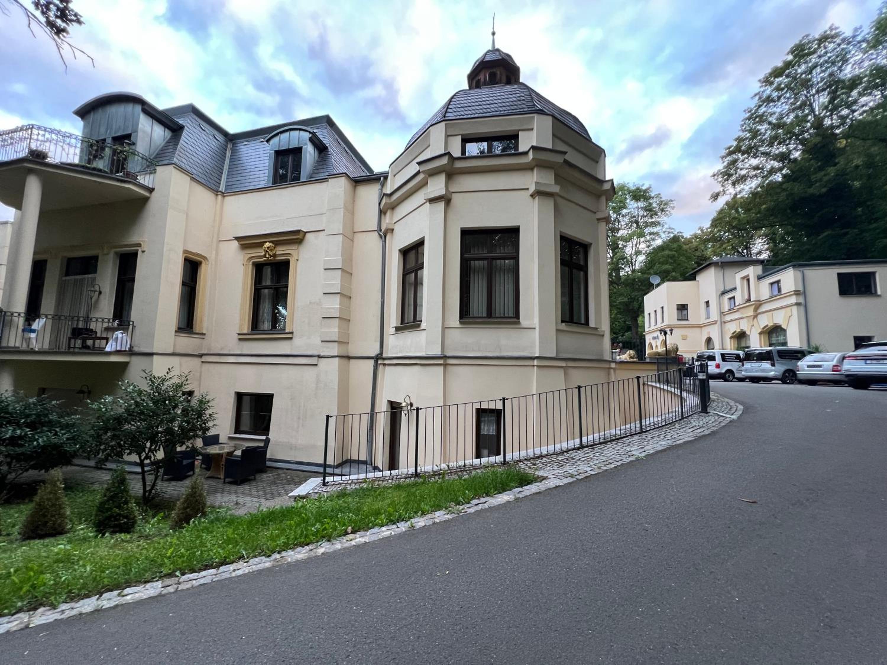 Villa Louis Hirsch