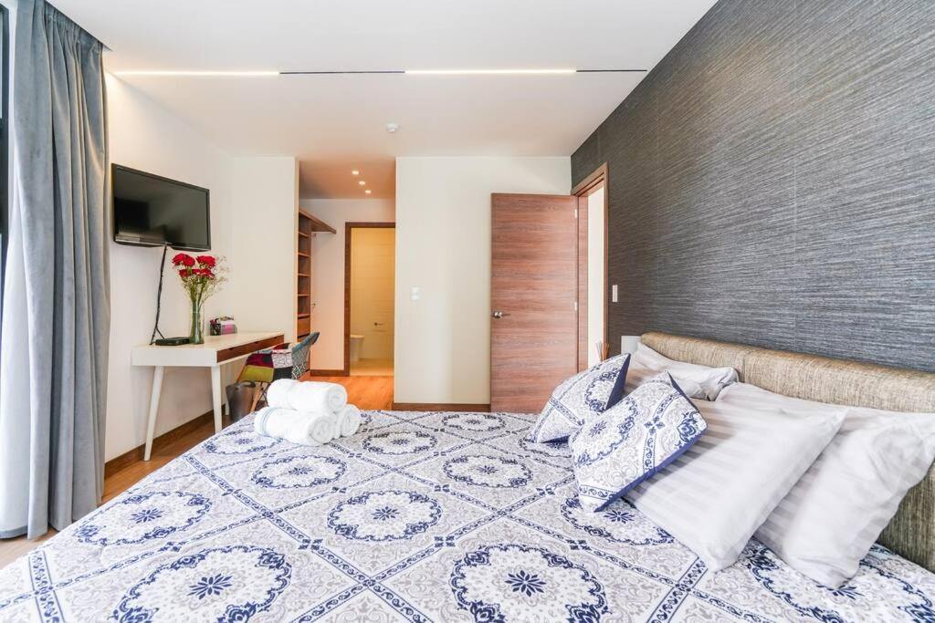 Luxury and Cozy Suite