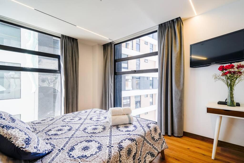 Luxury and Cozy Suite
