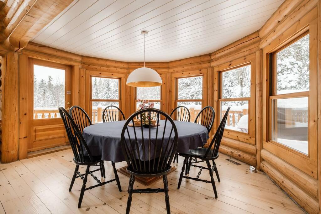 Chalet Golden Bear - Fiddler Lake