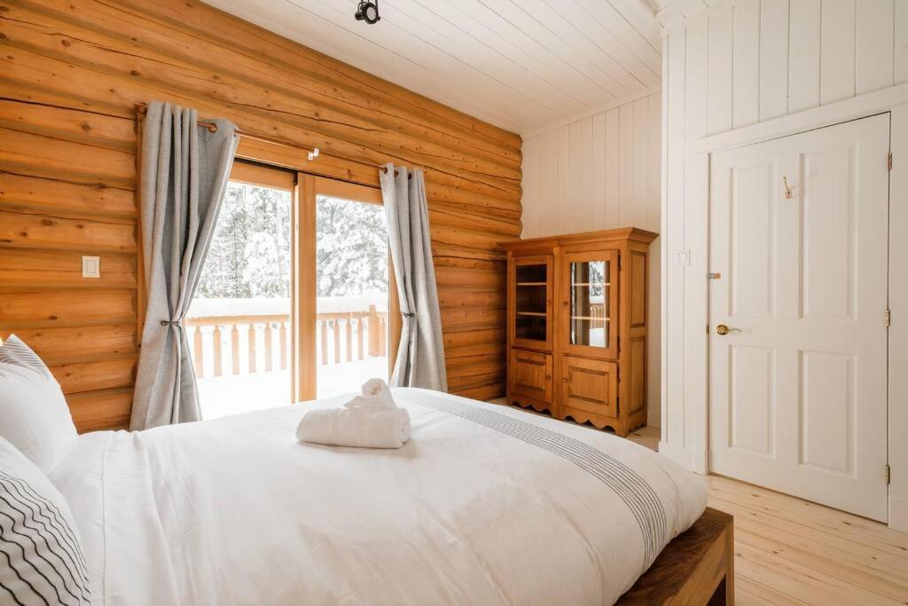 Chalet Golden Bear - Fiddler Lake