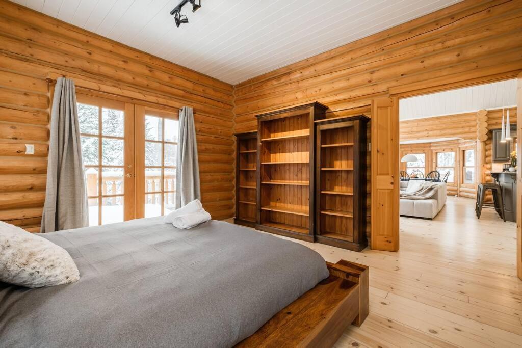 Chalet Golden Bear - Fiddler Lake