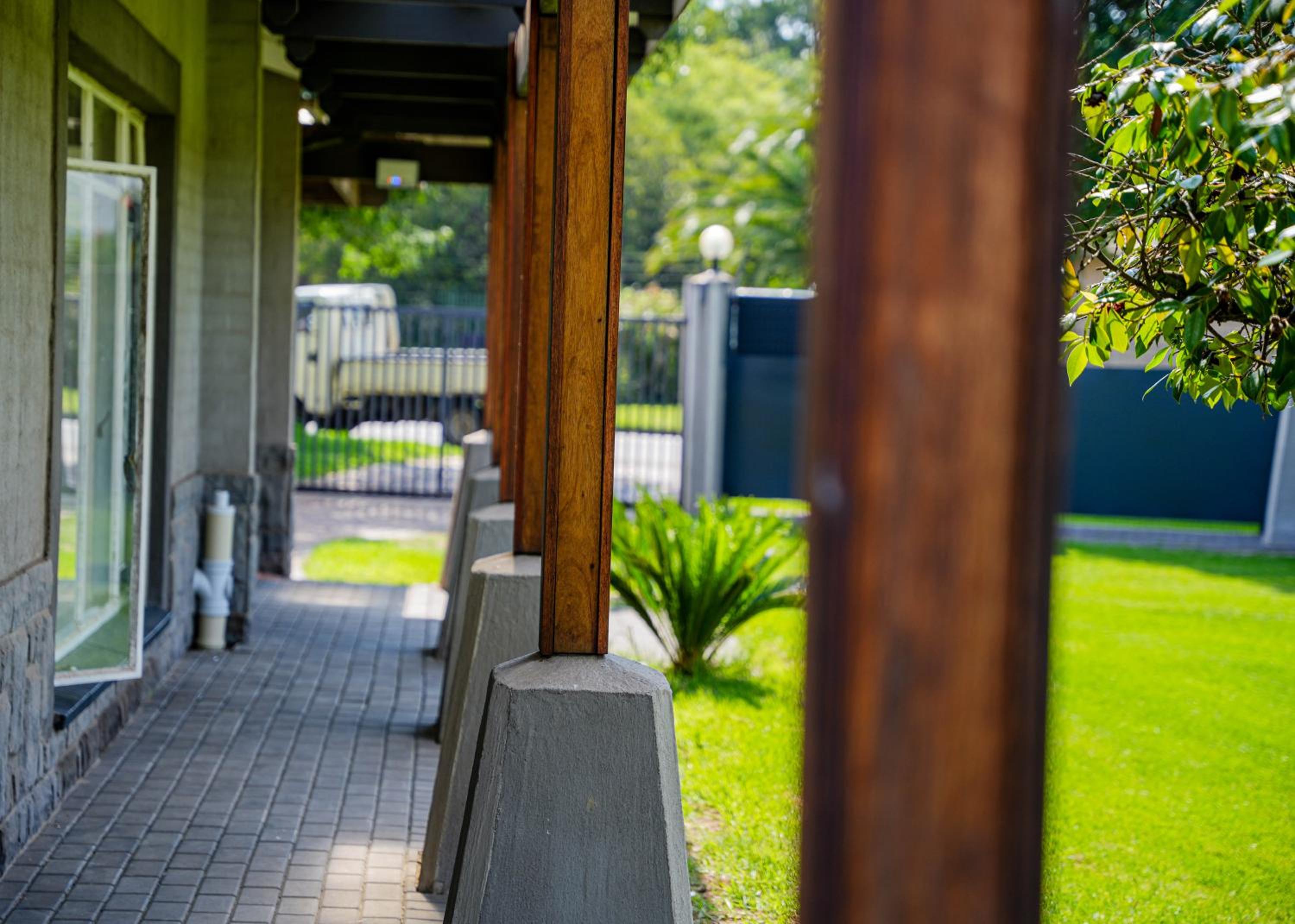 SAR GUESTHOUSE