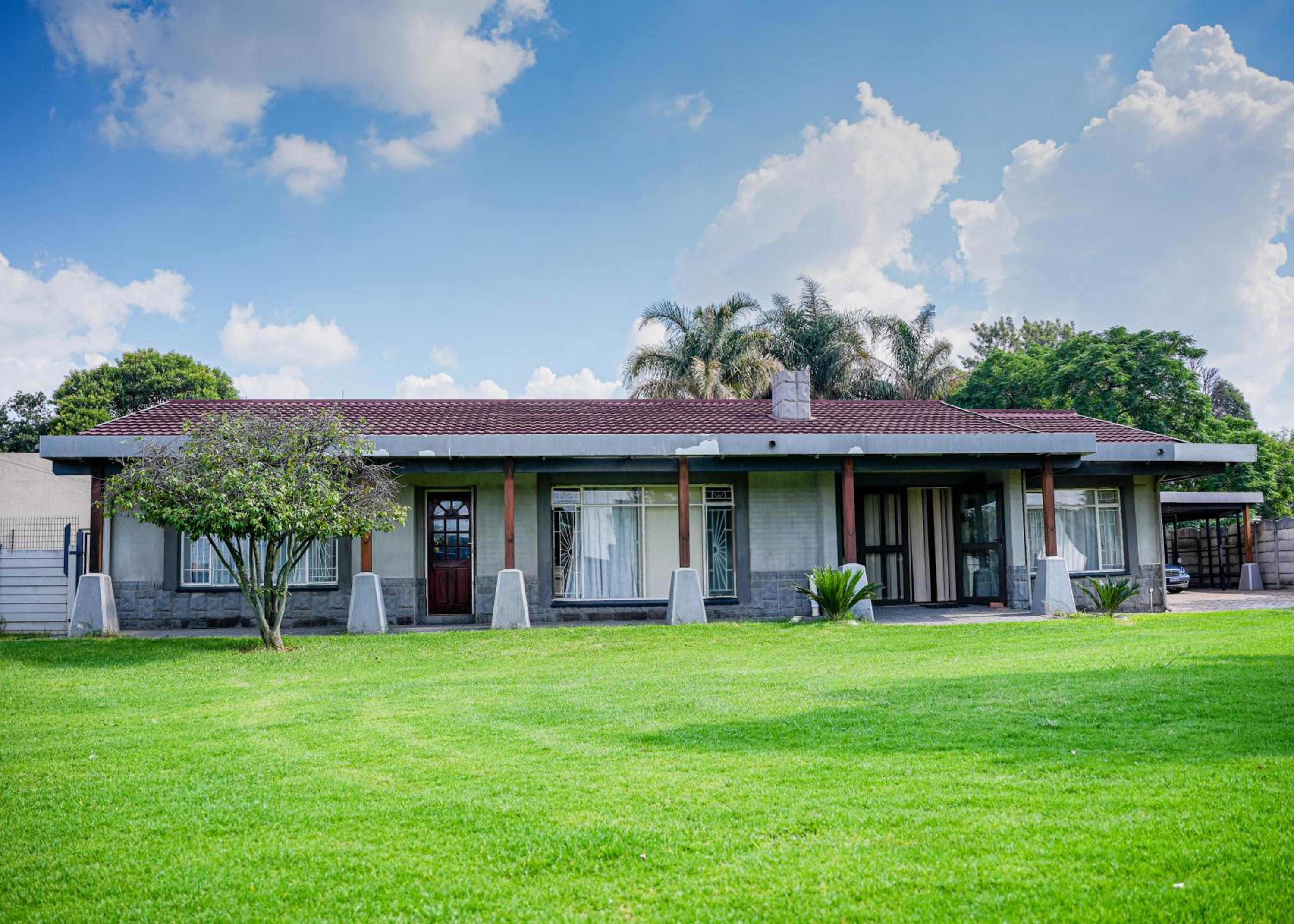SAR GUESTHOUSE